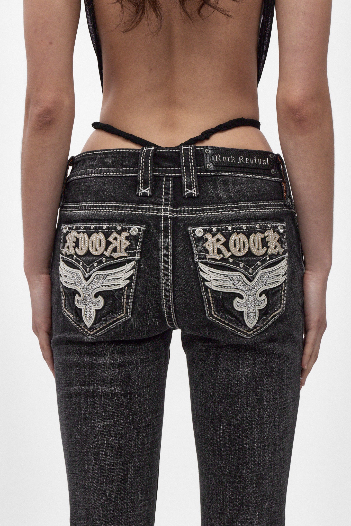 Aideen Mid-Rise Bootcut Jeans in Black - Image 2