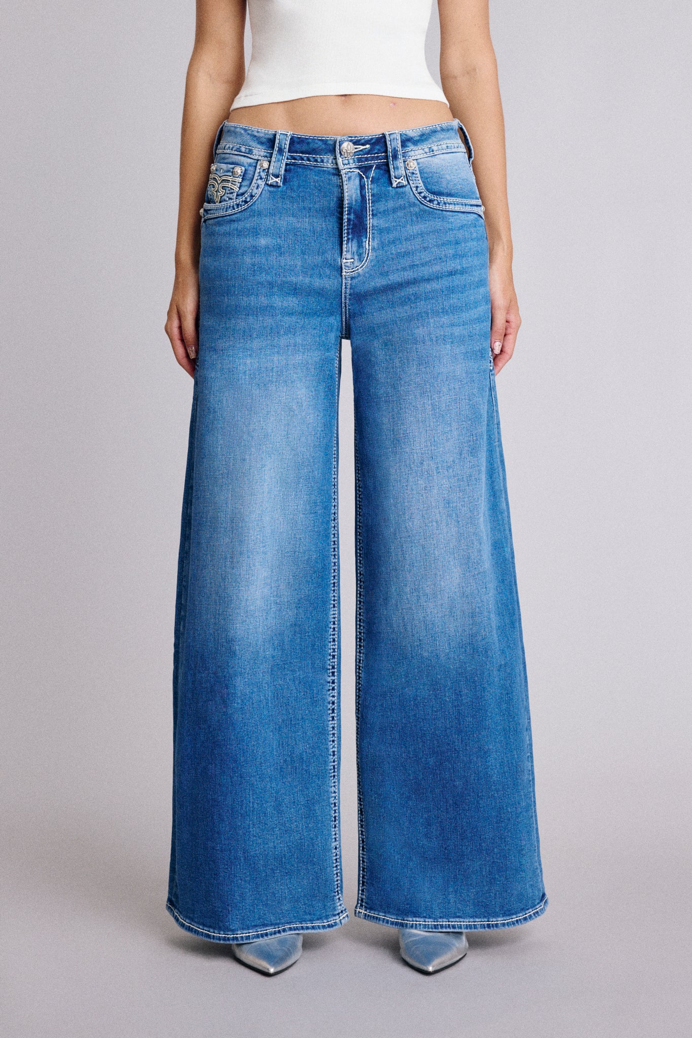 Alivia Oversized Wide-Leg Jeans Medium Blue - Image 11