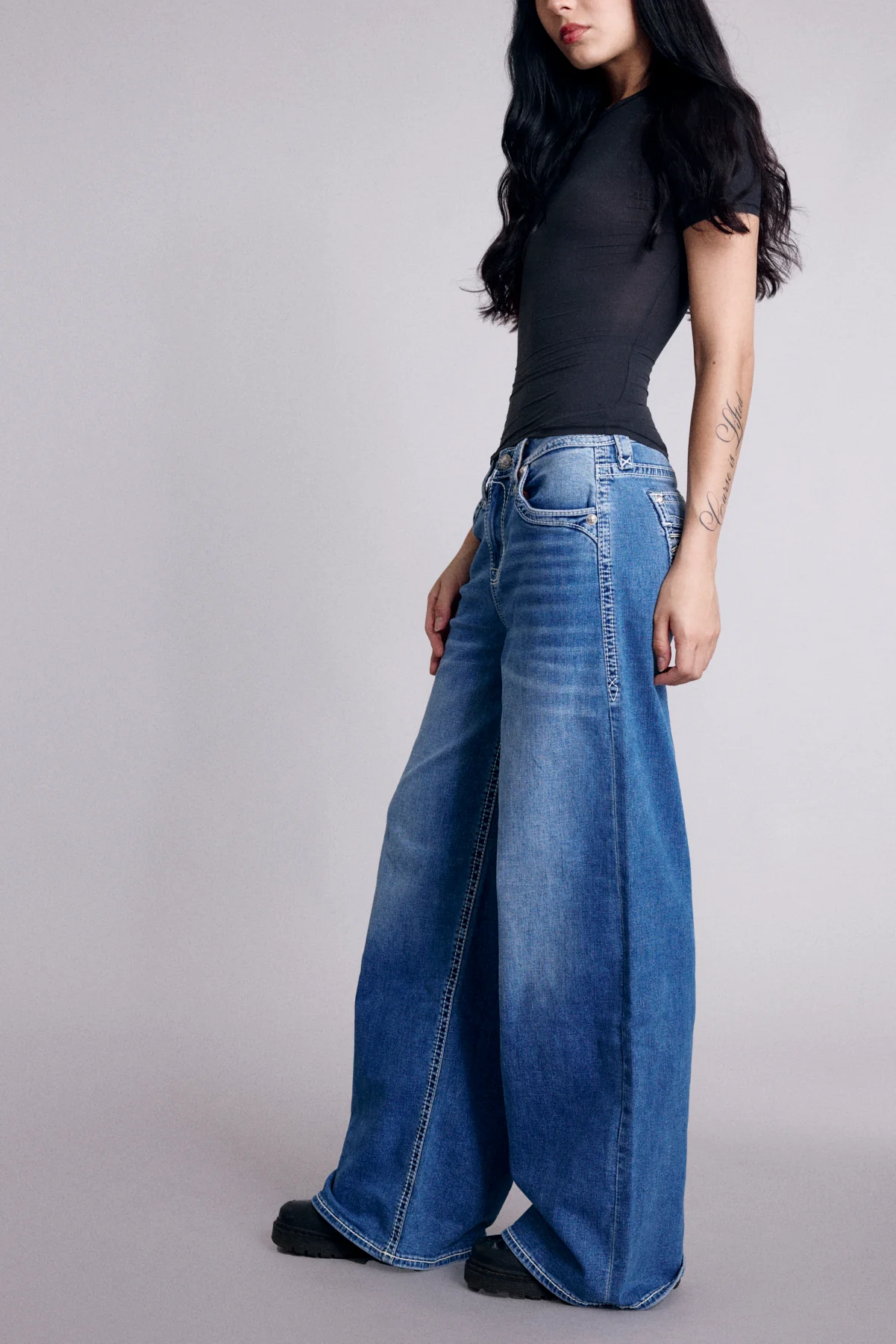 Alivia Oversized Wide-Leg Jeans Medium Blue - Image 7