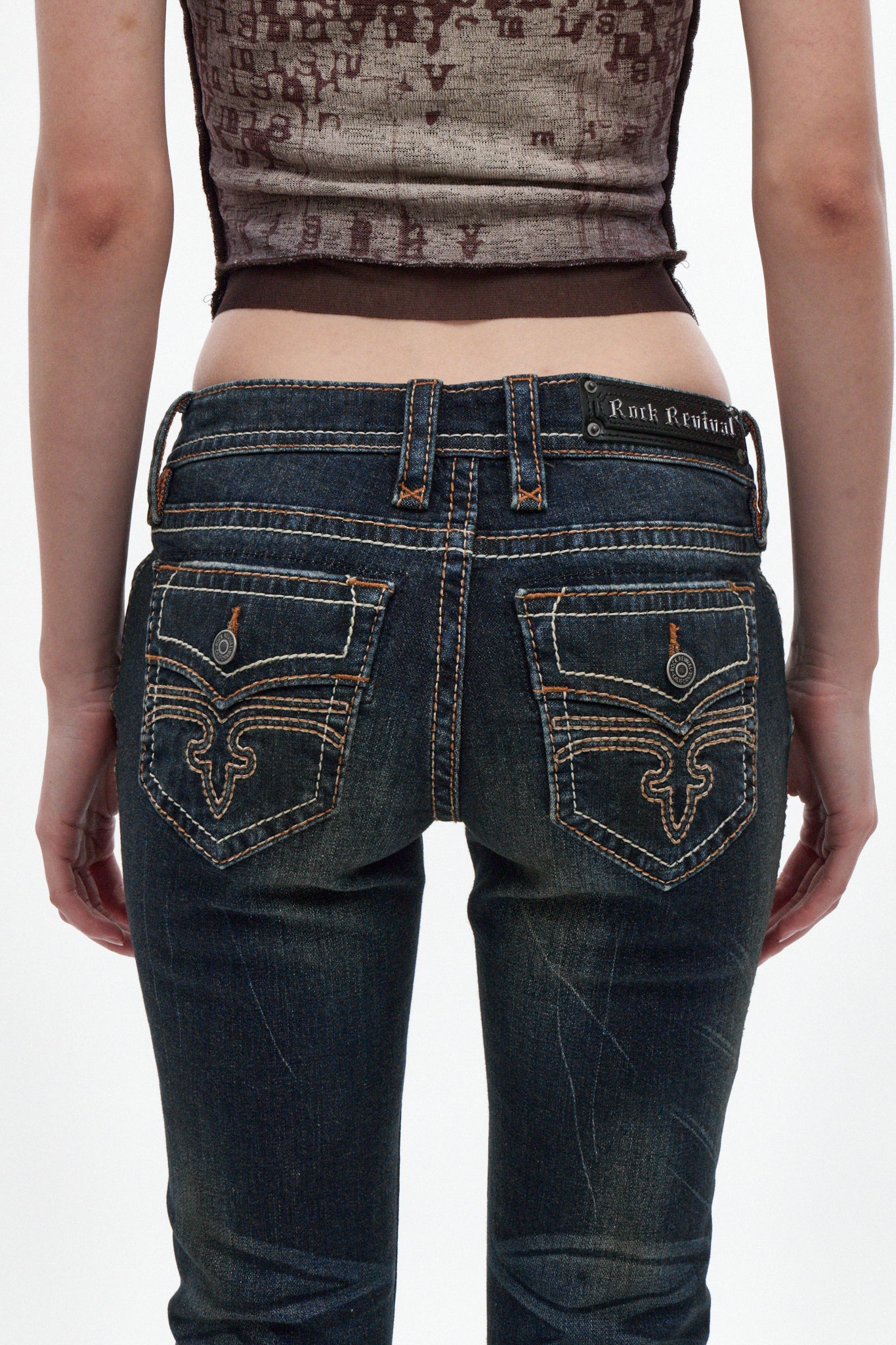Alivia Low-Rise Flare Leg Jeans in Dark Blue - Image 5