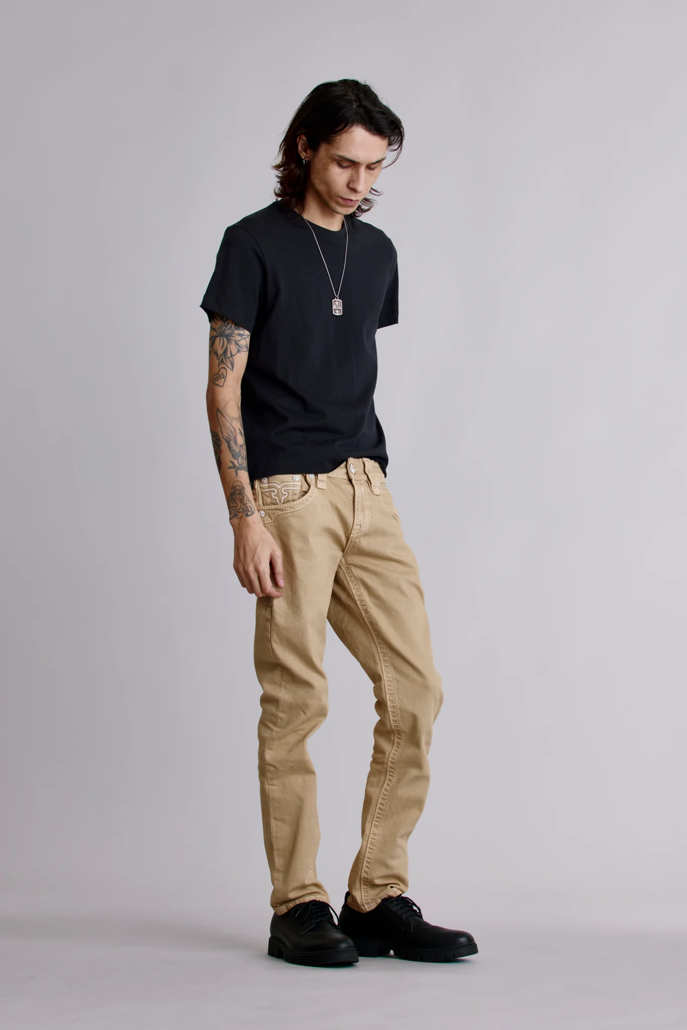 Arther Alt Straight Jeans in Khaki - Image 3