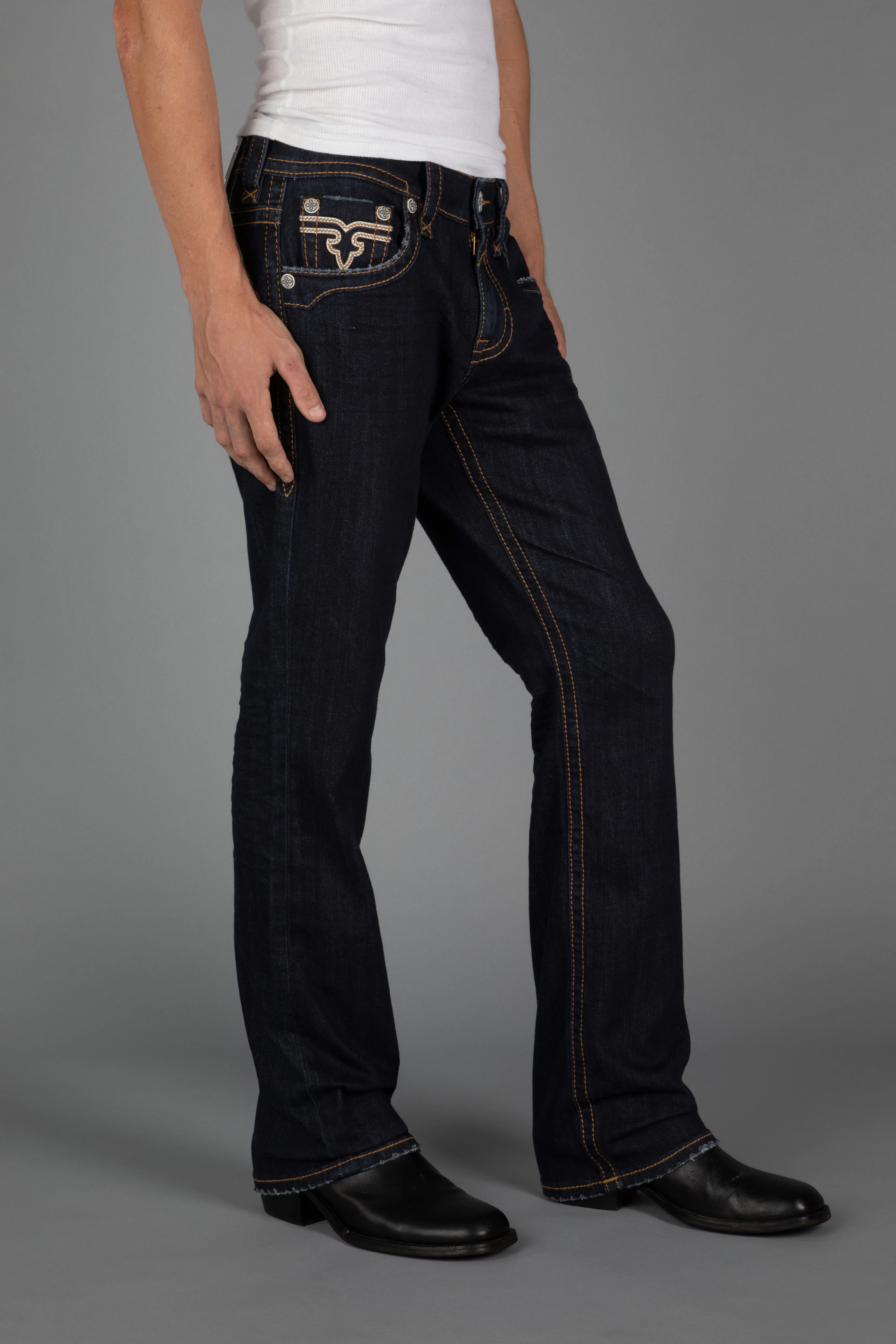 Arther Bootcut Jeans in Rinse I - Image 5