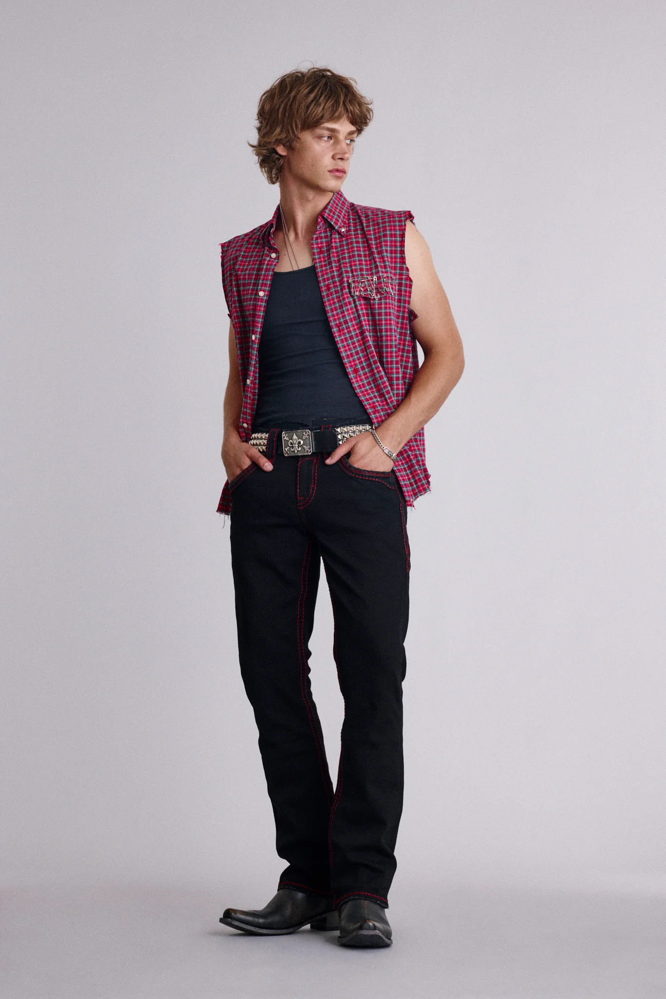 Arther Bootcut in Black/Red - Image 2