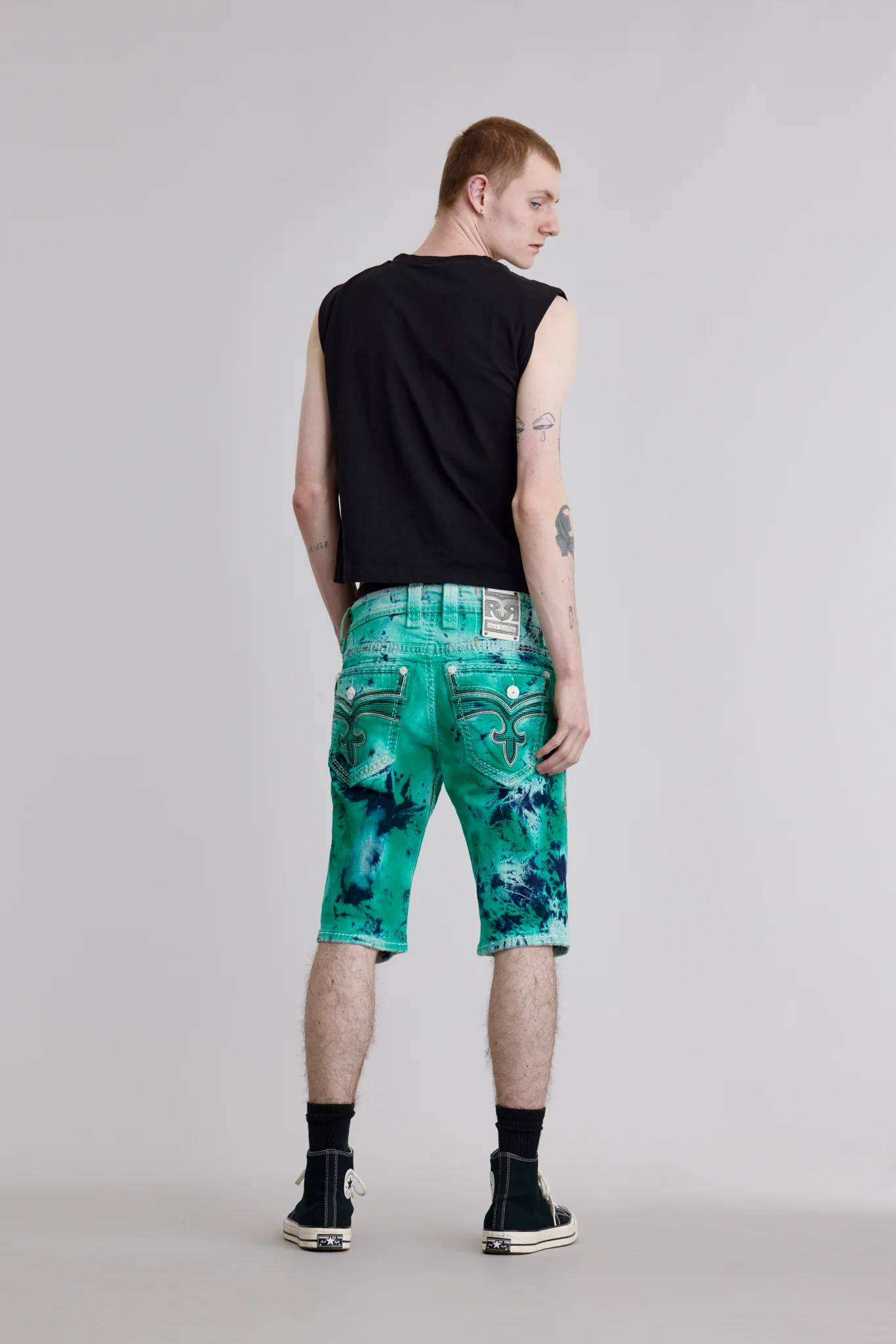 Brayen Denim Shorts in Green Tie Dye - Image 2