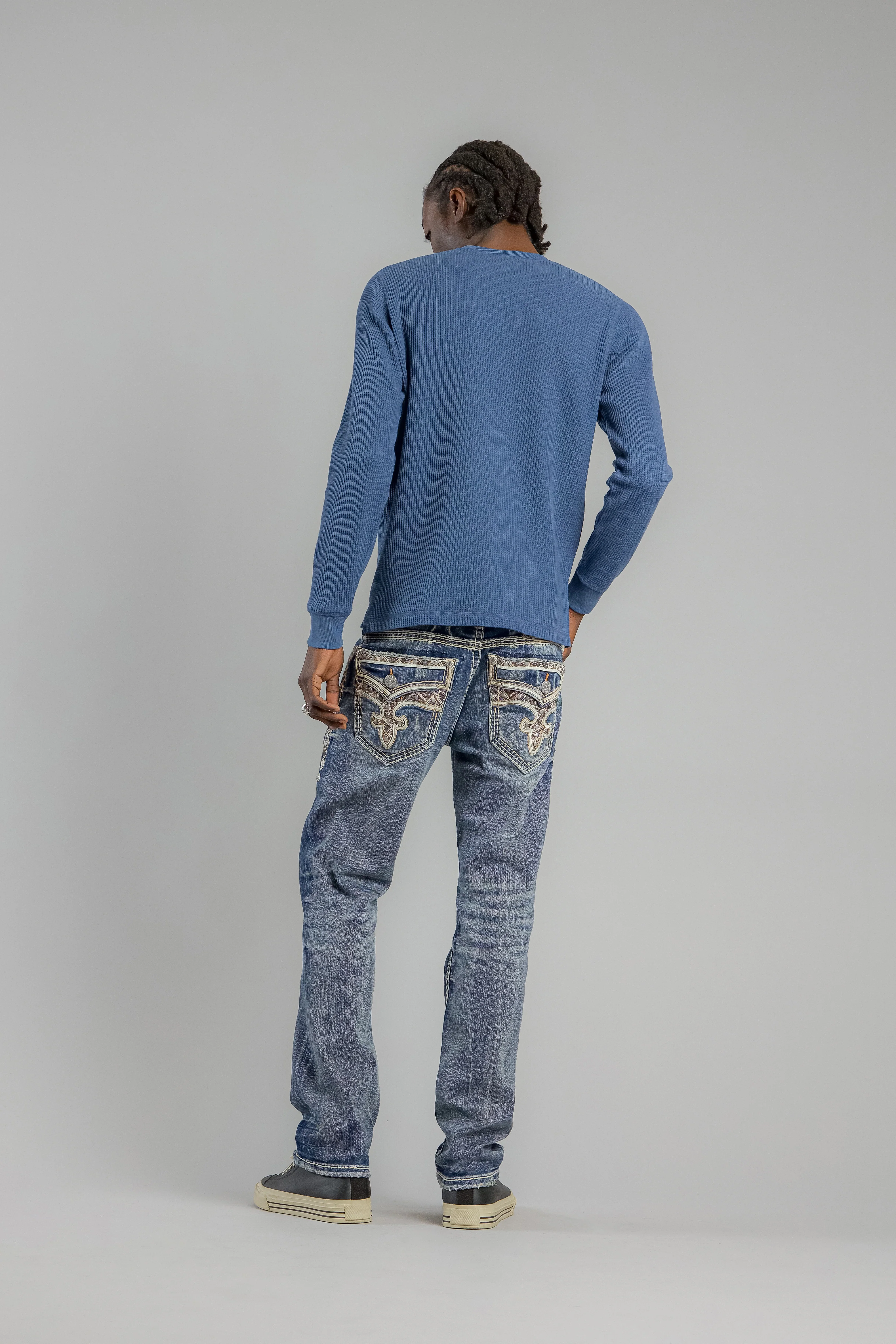 Brayen Straight Jeans in Dark Blue - Image 3