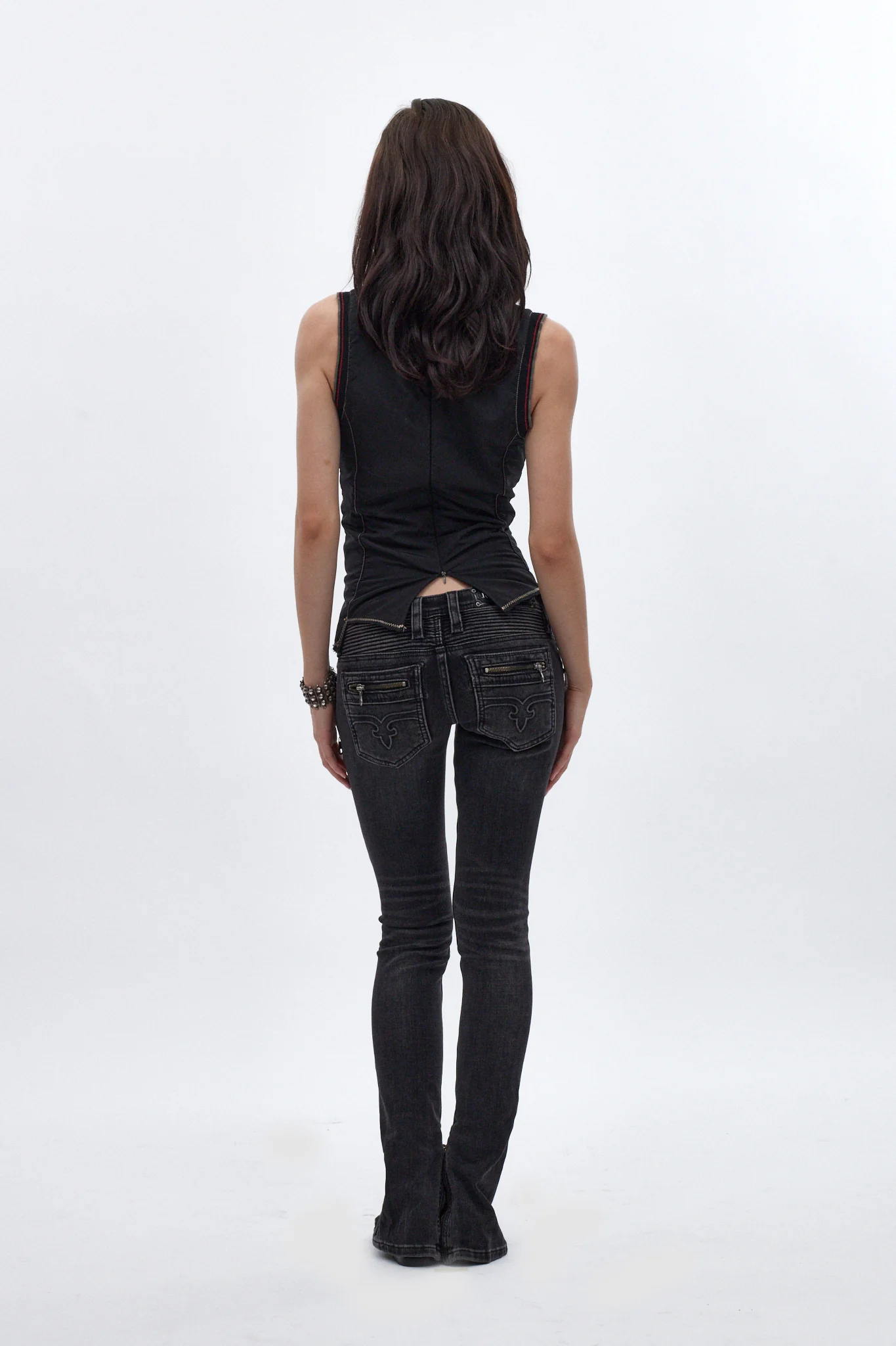 Camille Super Low-Rise Moto Skinny Jean in Charcoal Black - Image 4