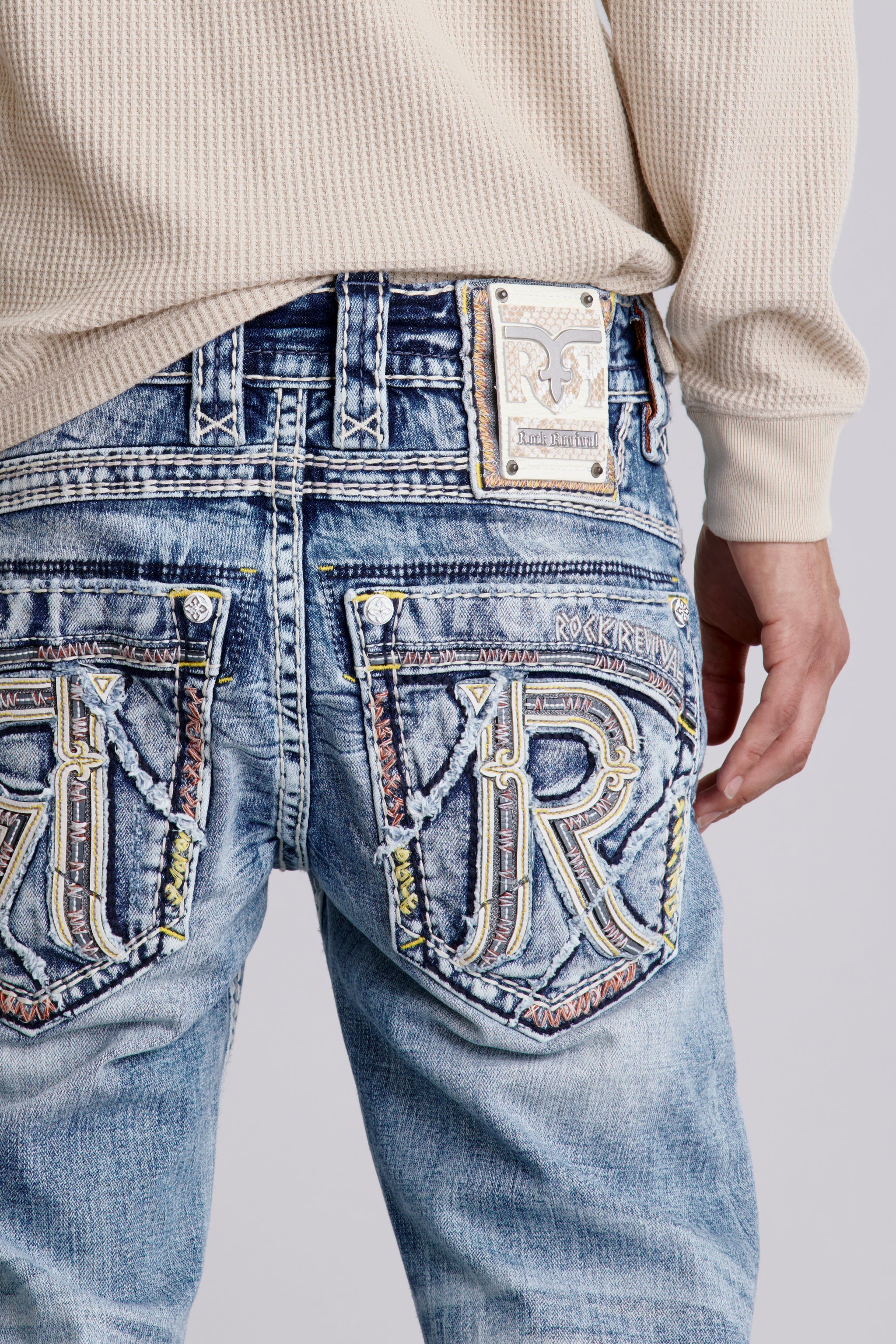Cassian Alt Straight Jeans in Light Blue - Image 2
