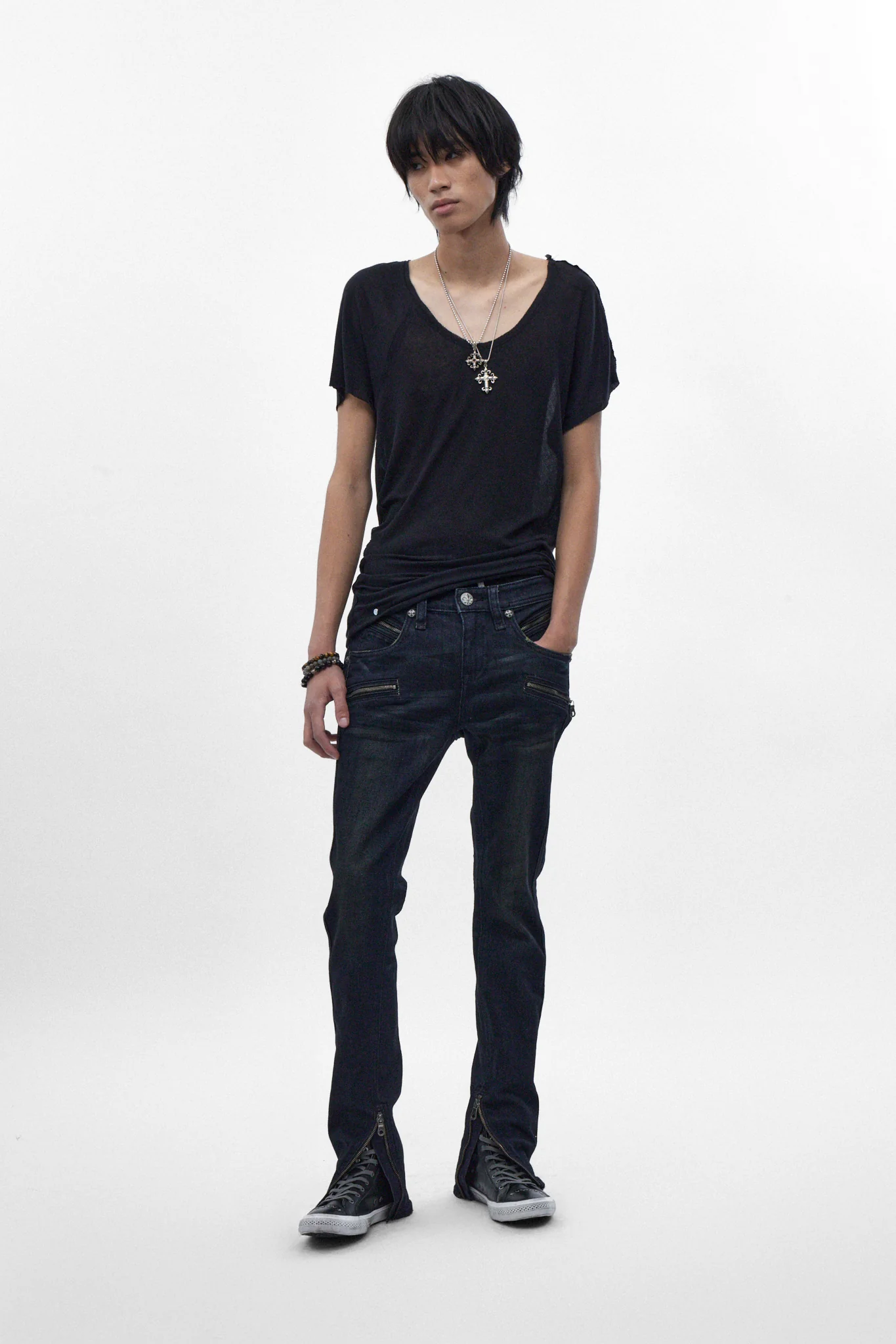 Charlie Slim Jeans in Dark Blue - Image 3
