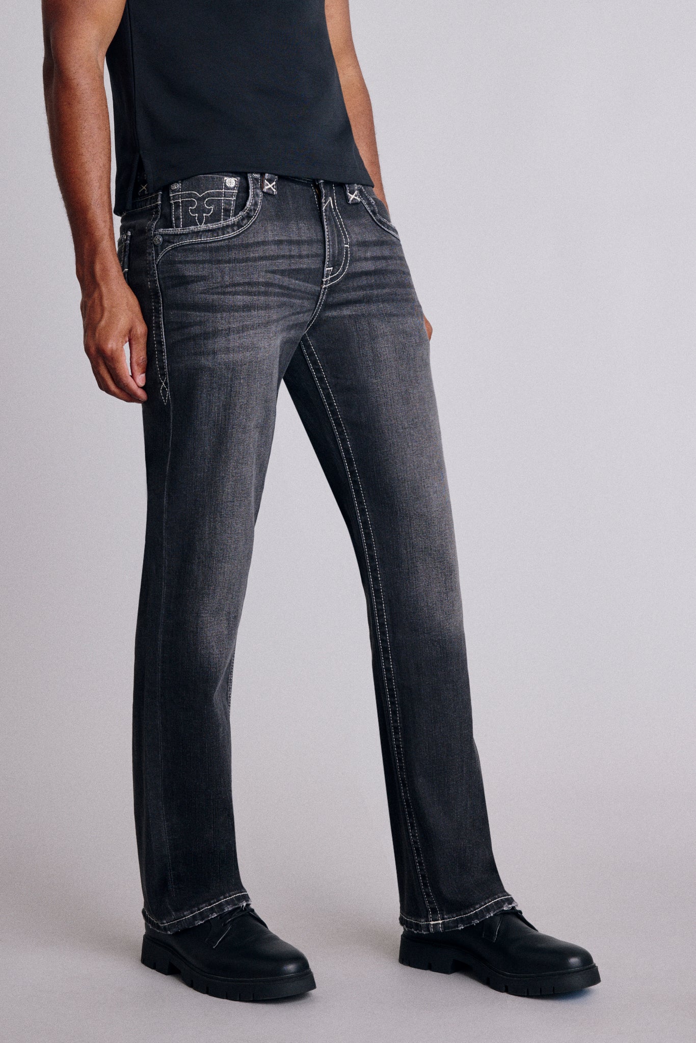 Clark - Image 34