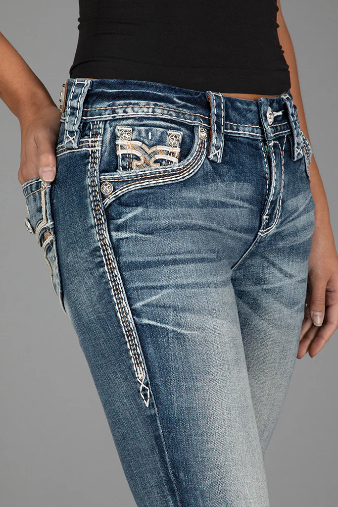 Colleen Skinny Jeans in Medium Blue - Image 7