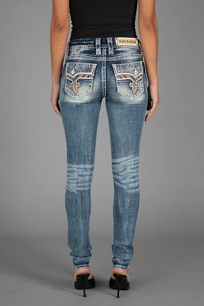 Colleen Skinny Jeans in Medium Blue - Image 8