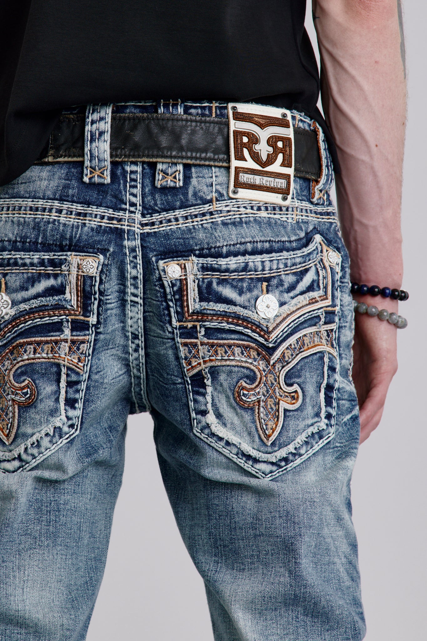 Elijah Straight Jeans - Image 2