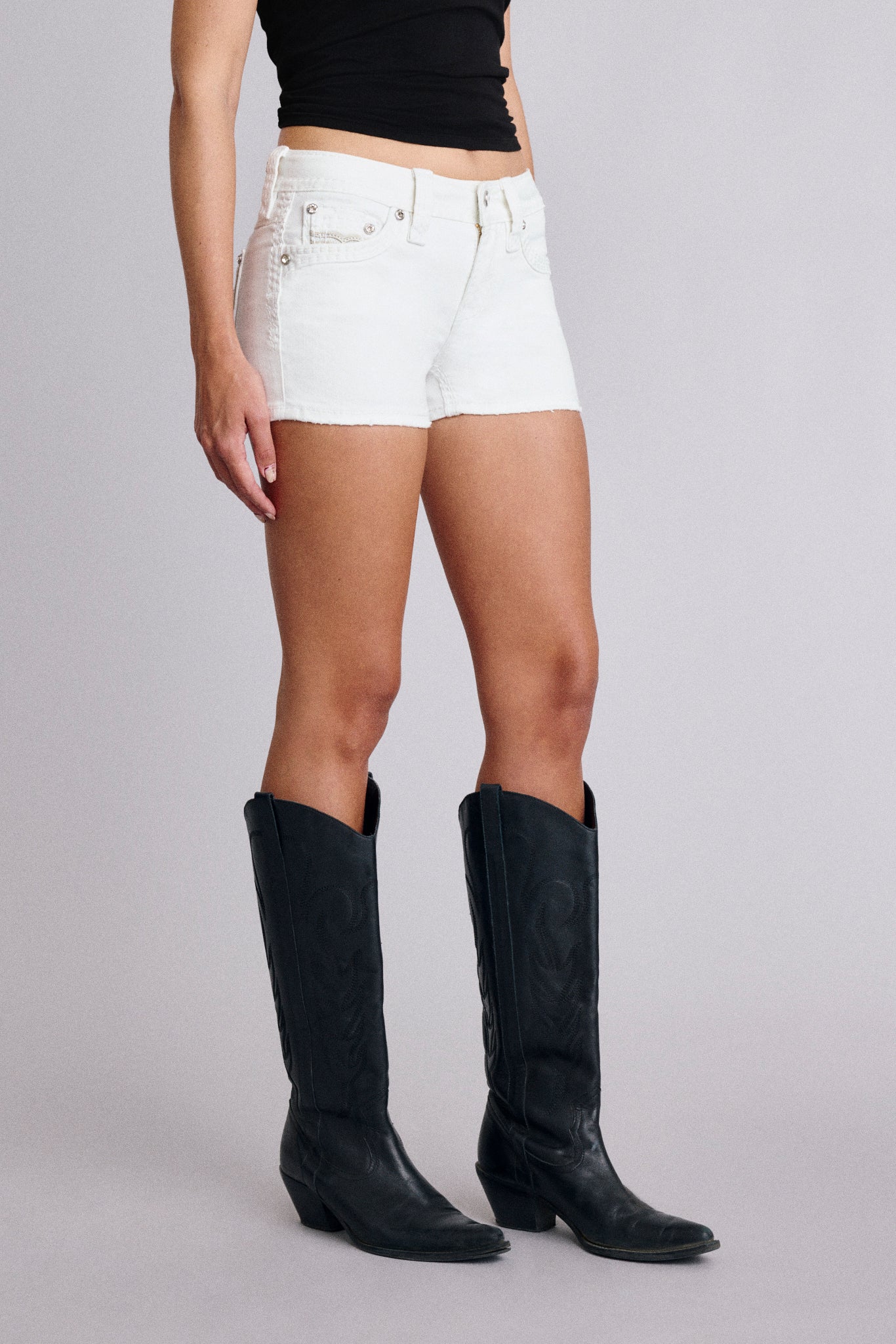Ellarose Denim Shorts - Image 5