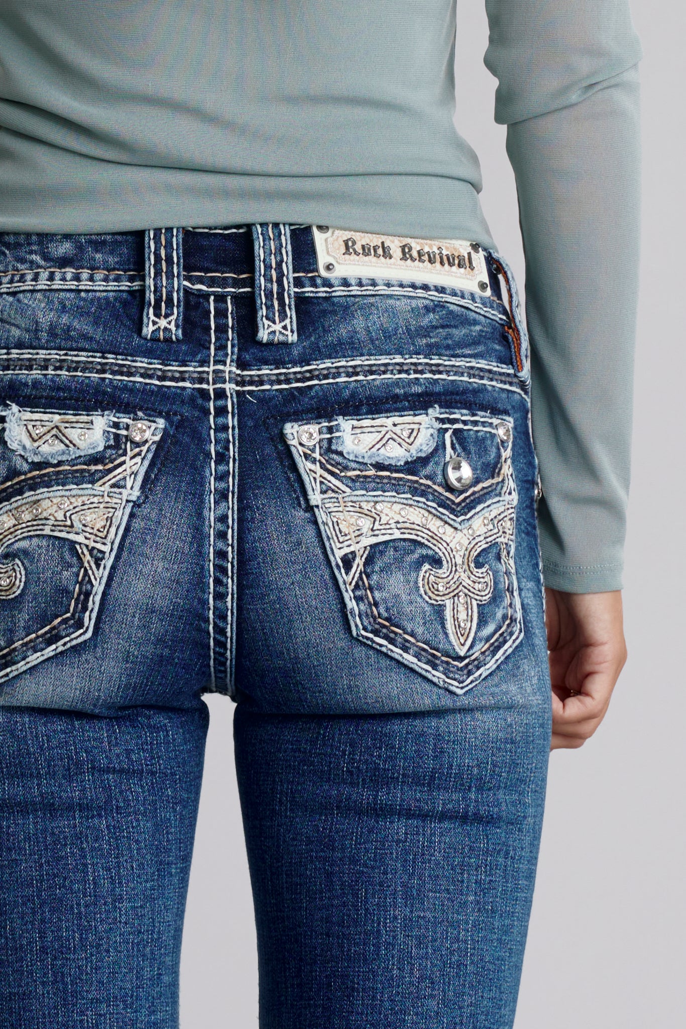 Emberly Bootcut Jeans - Image 10