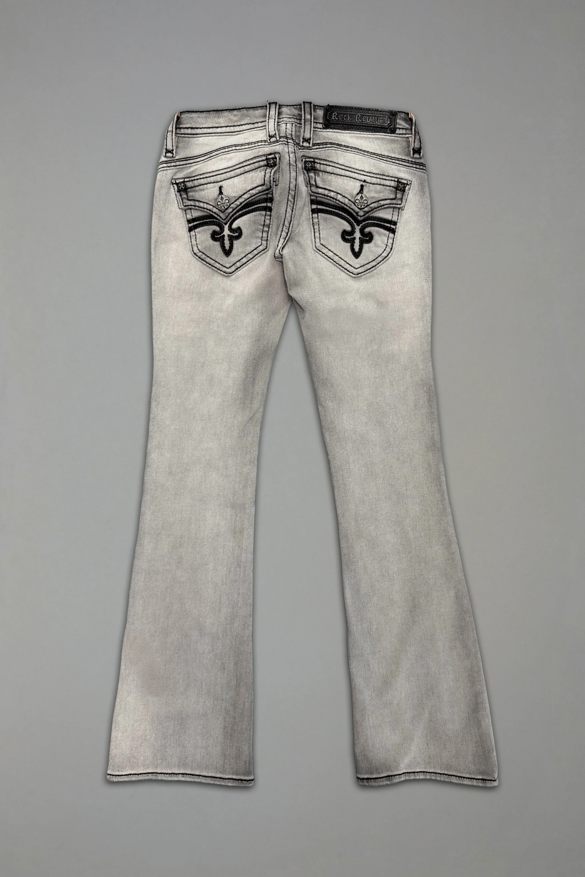 Gwen Super Low-Rise Bootcut Jeans in Gray - Image 8