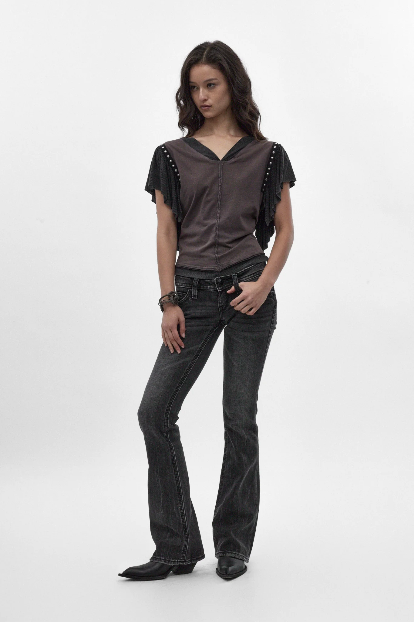 Gwen Super Low-Rise Bootcut Jeans in Faded Black - Image 5