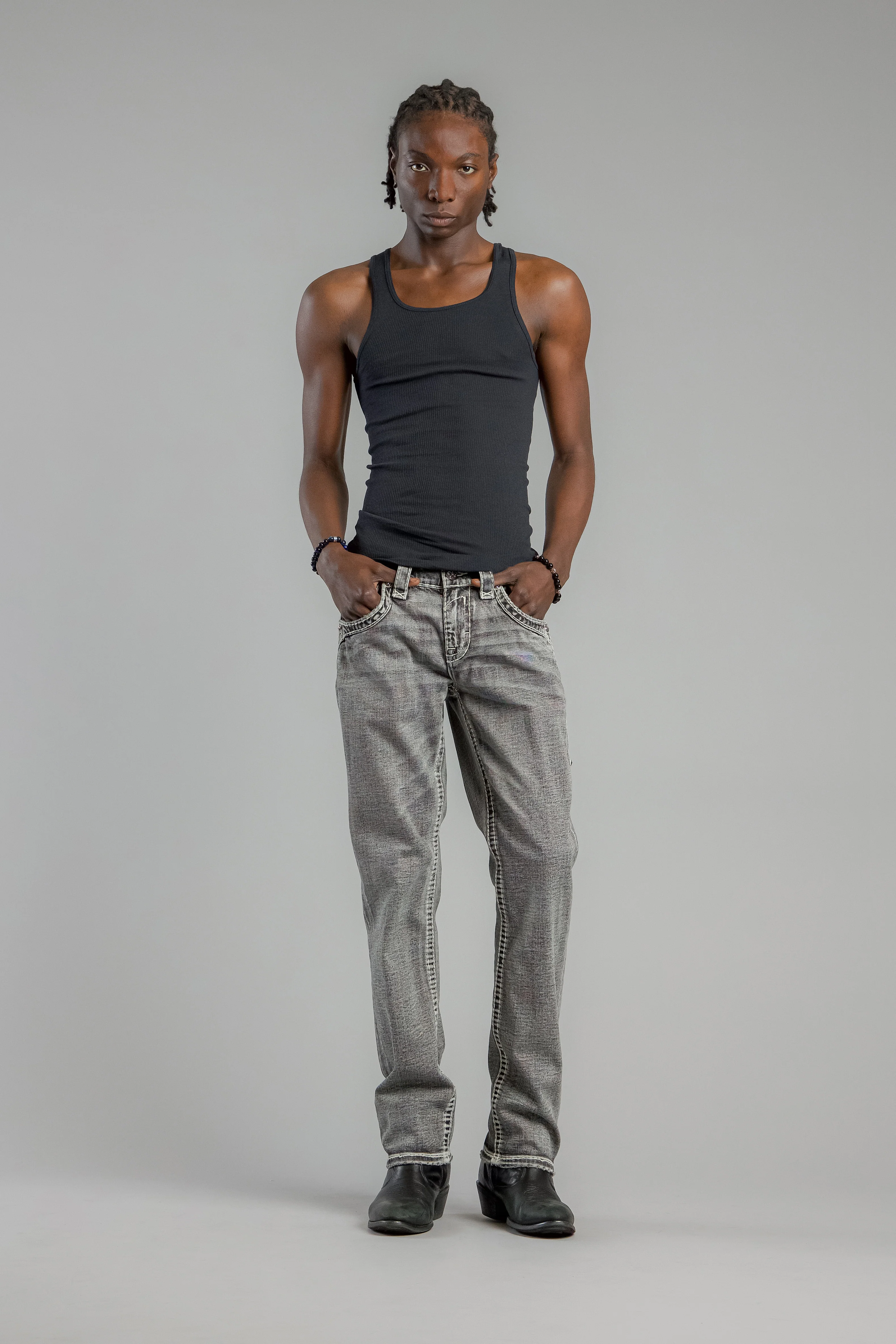 Haiden Straight Jeans in Gray