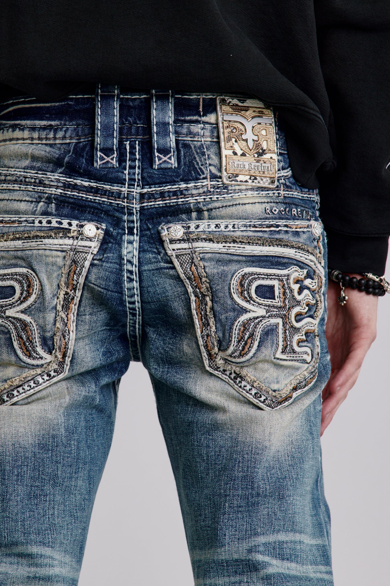 Hektor Alt Straight Jeans in Medium Blue - Image 2