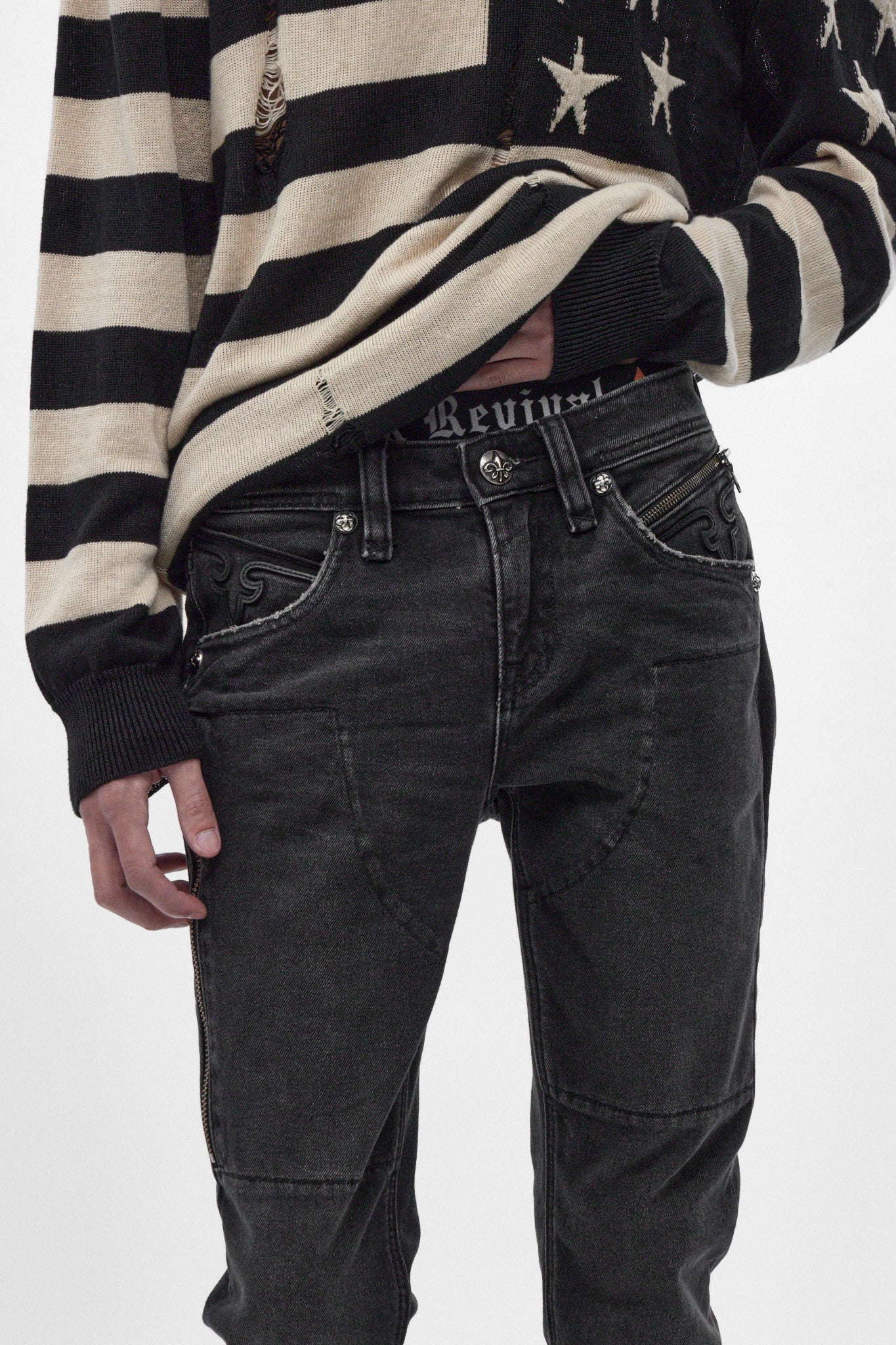 Huey Slim Jeans in Charcoal Black - Image 3