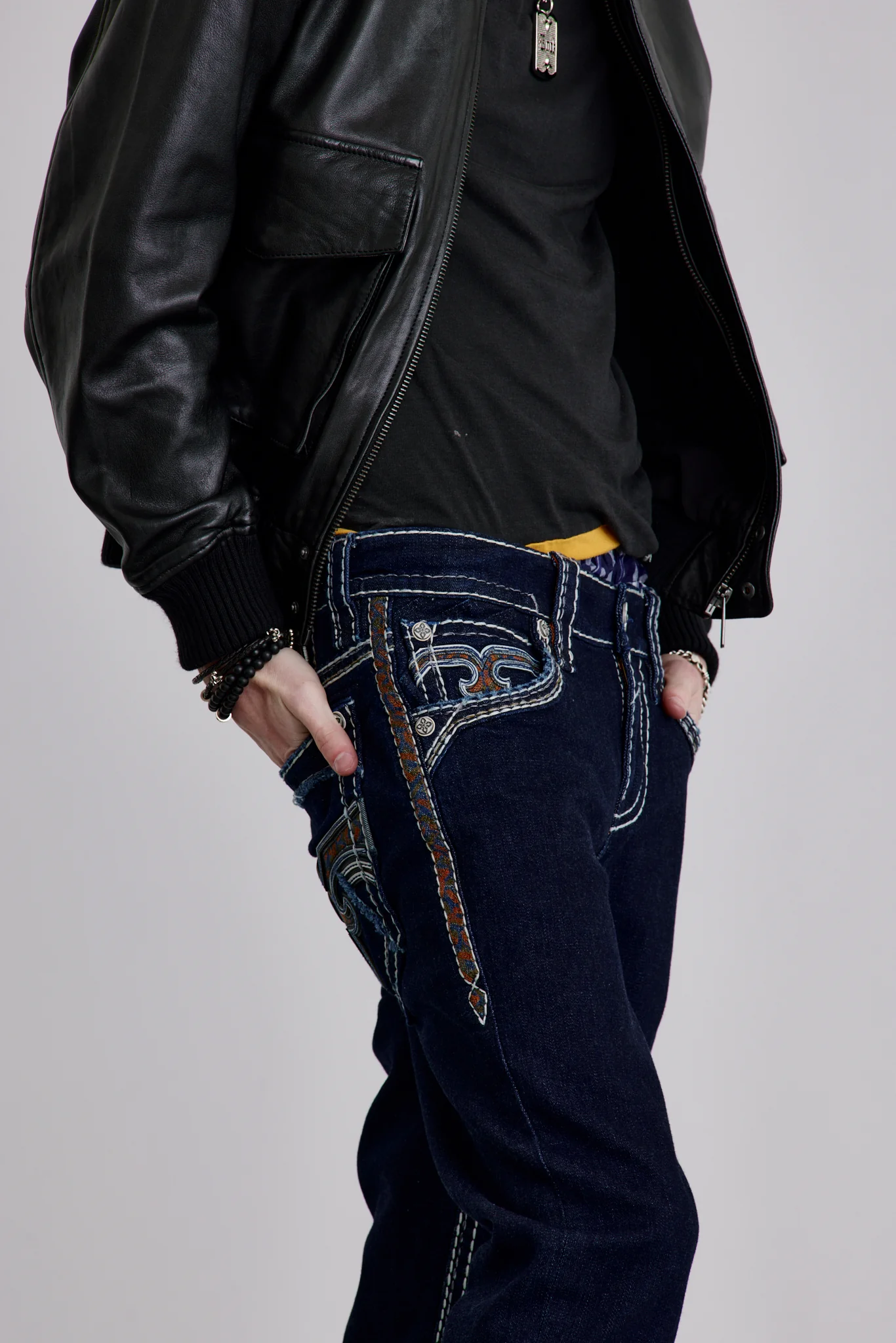 Isaiah Straight Jeans in Dark Blue - Image 6