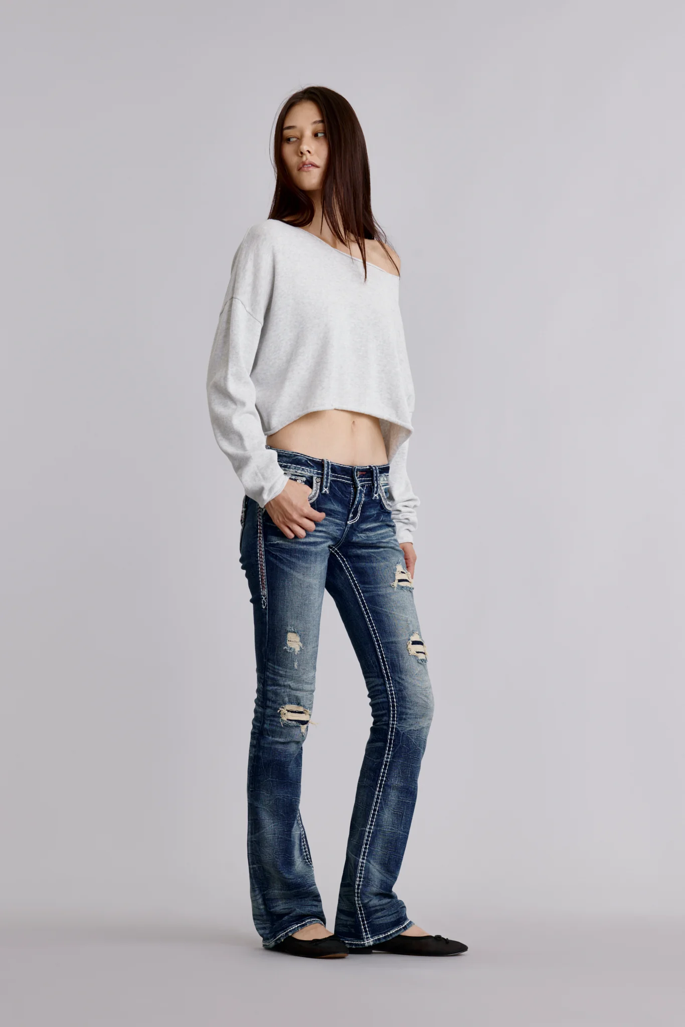 Jane Low-Rise Bootcut Jeans - Image 3