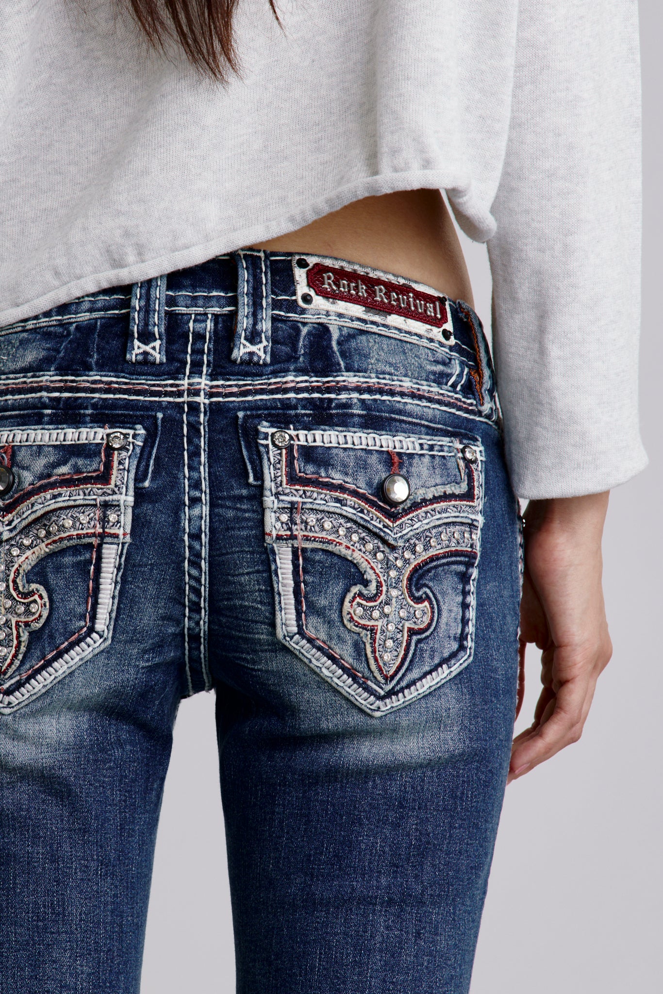 Jane Low-Rise Bootcut Jeans - Image 4
