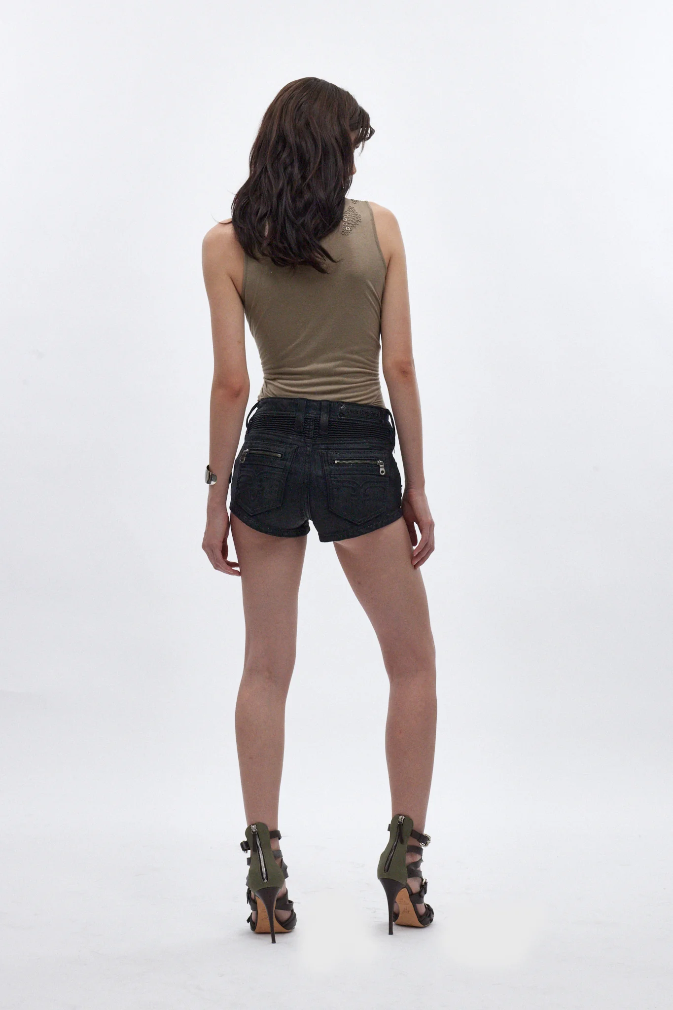 Janis Super-Low Mini Denim Shorts in Blue denim Black Coating - Image 4