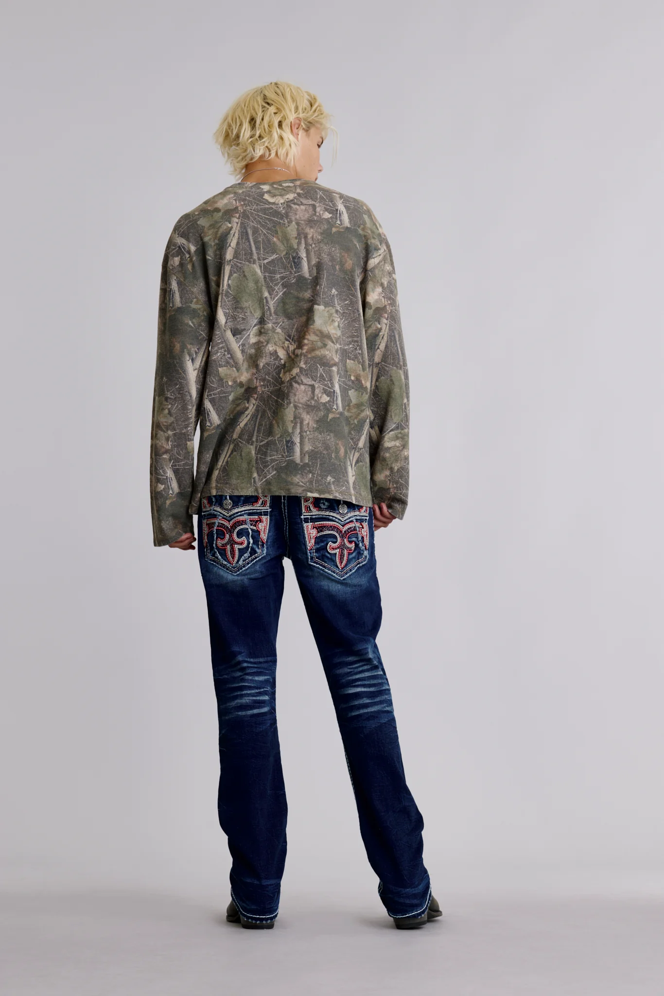 Jim Straight Jeans in Dark Wash - Image 3