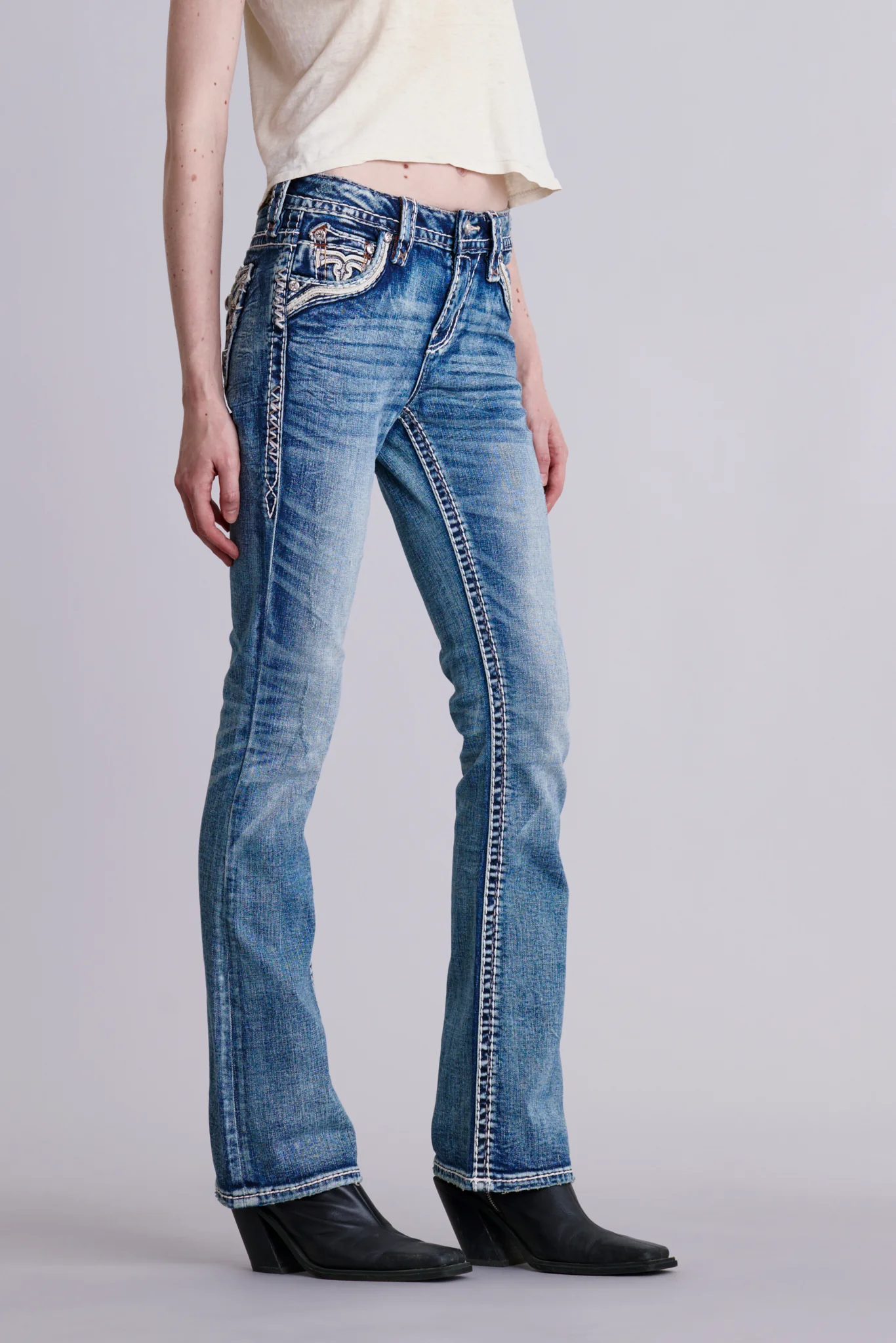 Jiselle Bootcut Jeans - Image 5