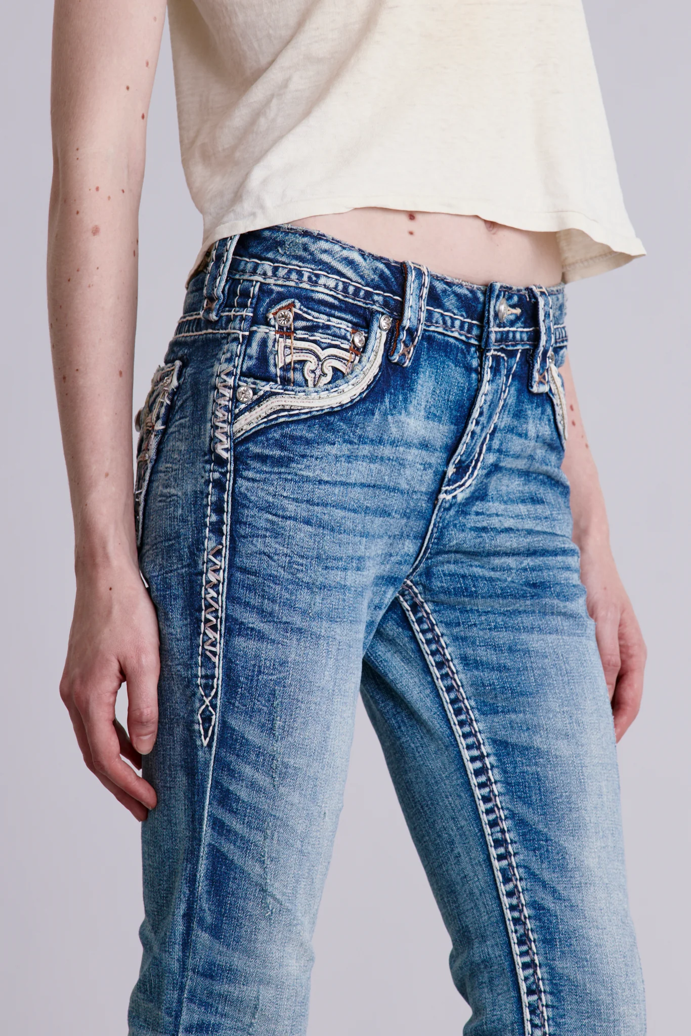 Jiselle Bootcut Jeans - Image 6
