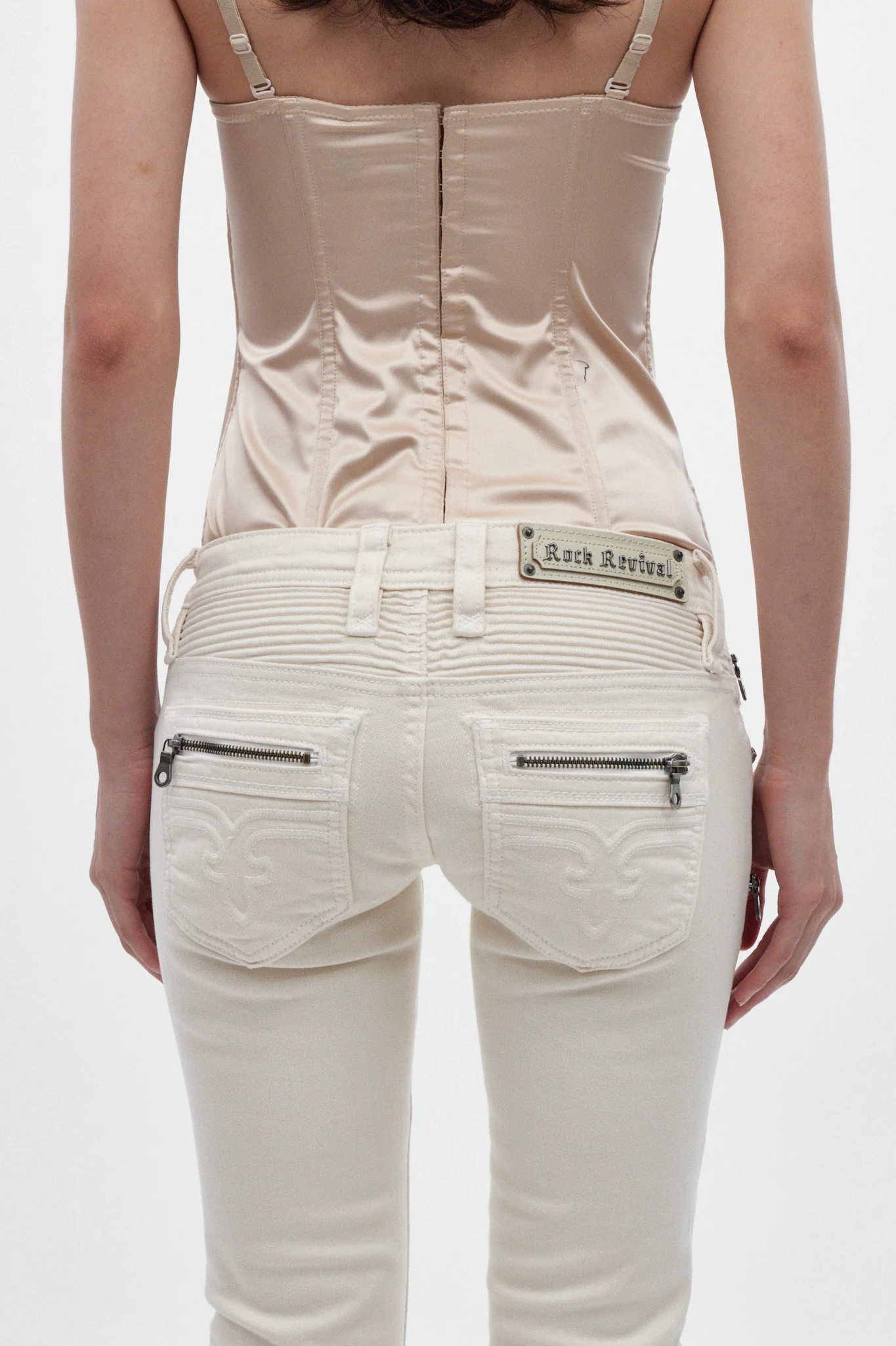 Joplin Super Low-Rise Flare Jeans in White - Image 4
