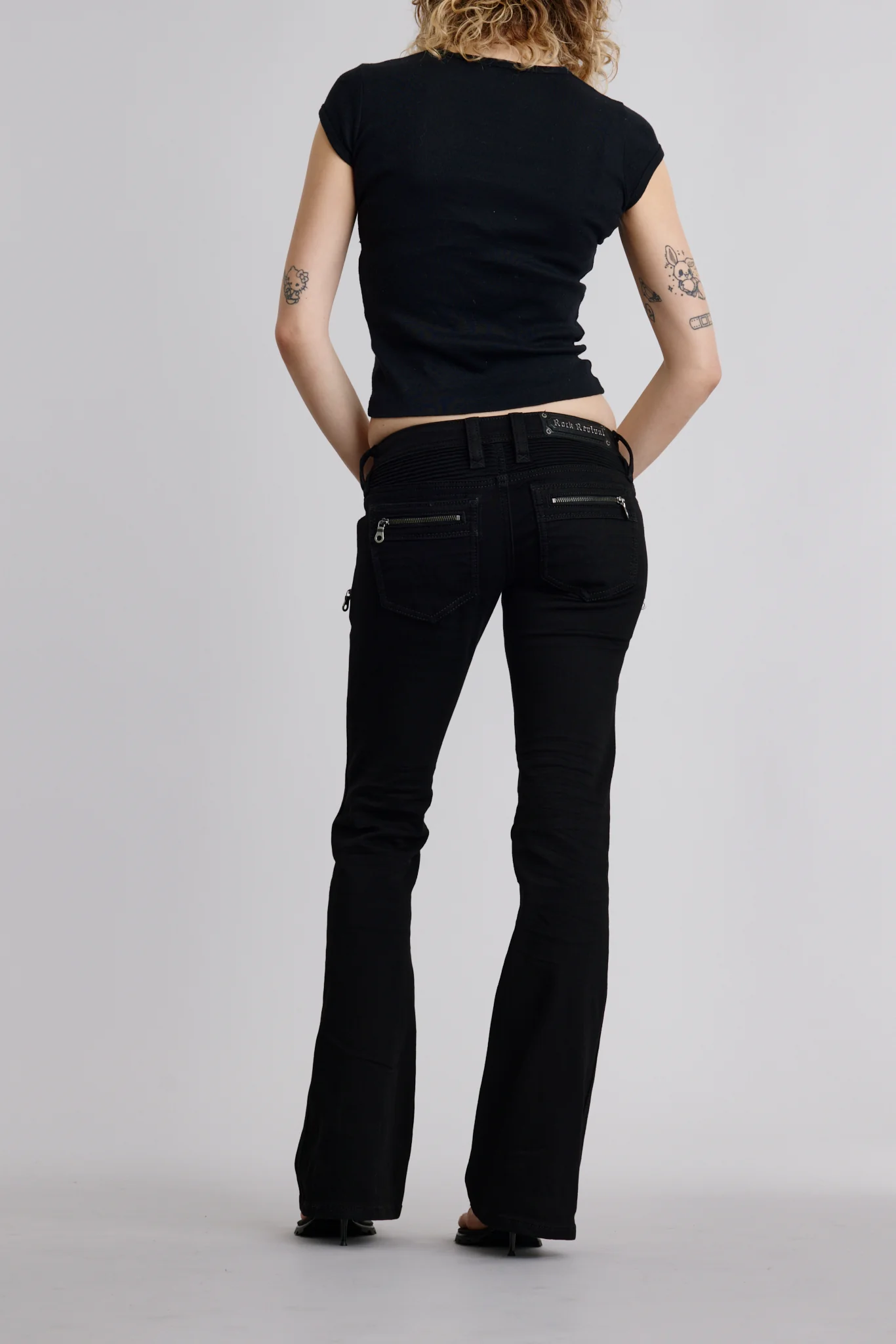Kamil Super Low-Rise Moto Bootcut Jeans in Black - Image 7