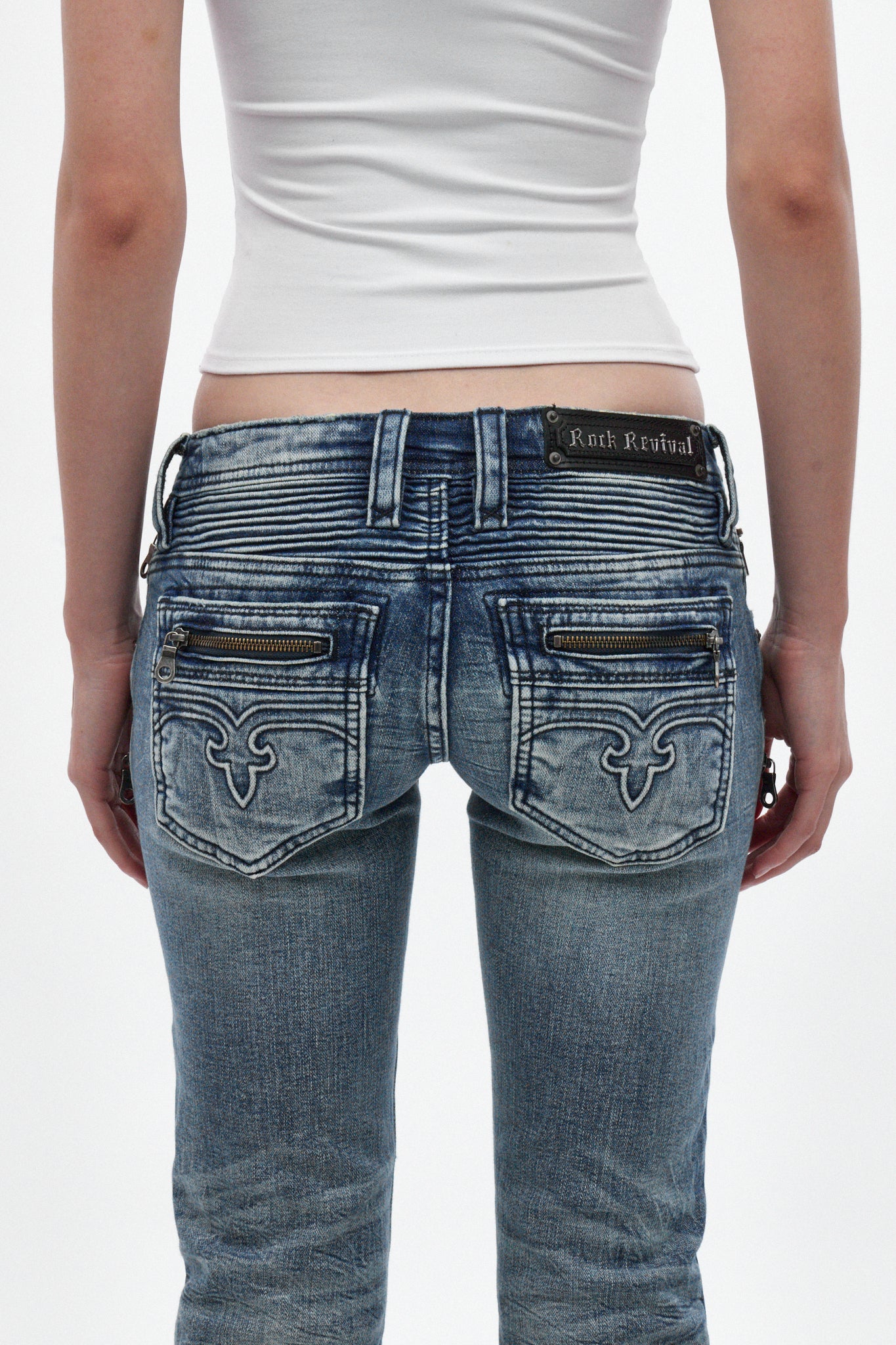 Kamil Super Low-Rise Bootcut Jeans in Pacific Blue - Image 5