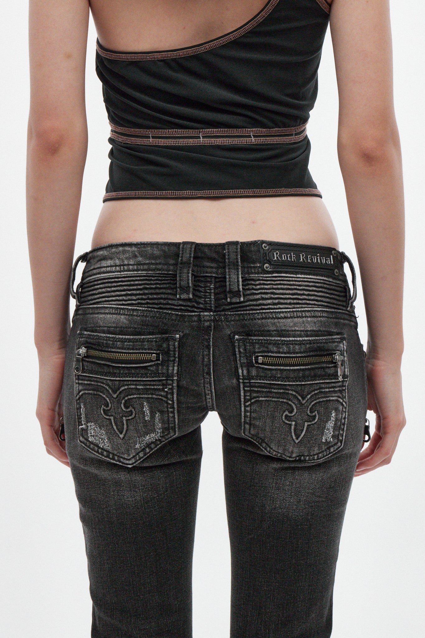 Kamil Super Low-Rise Bootcut Jeans in Faded Black - Image 2