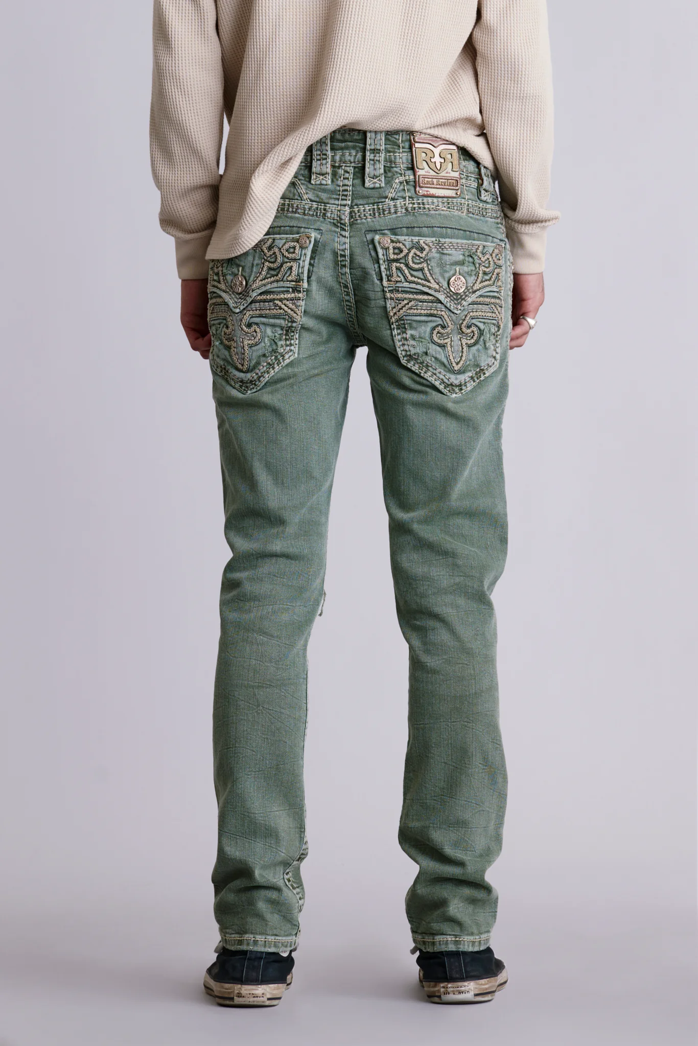 Kinsly Alt Straight Jeans in Green - Image 6