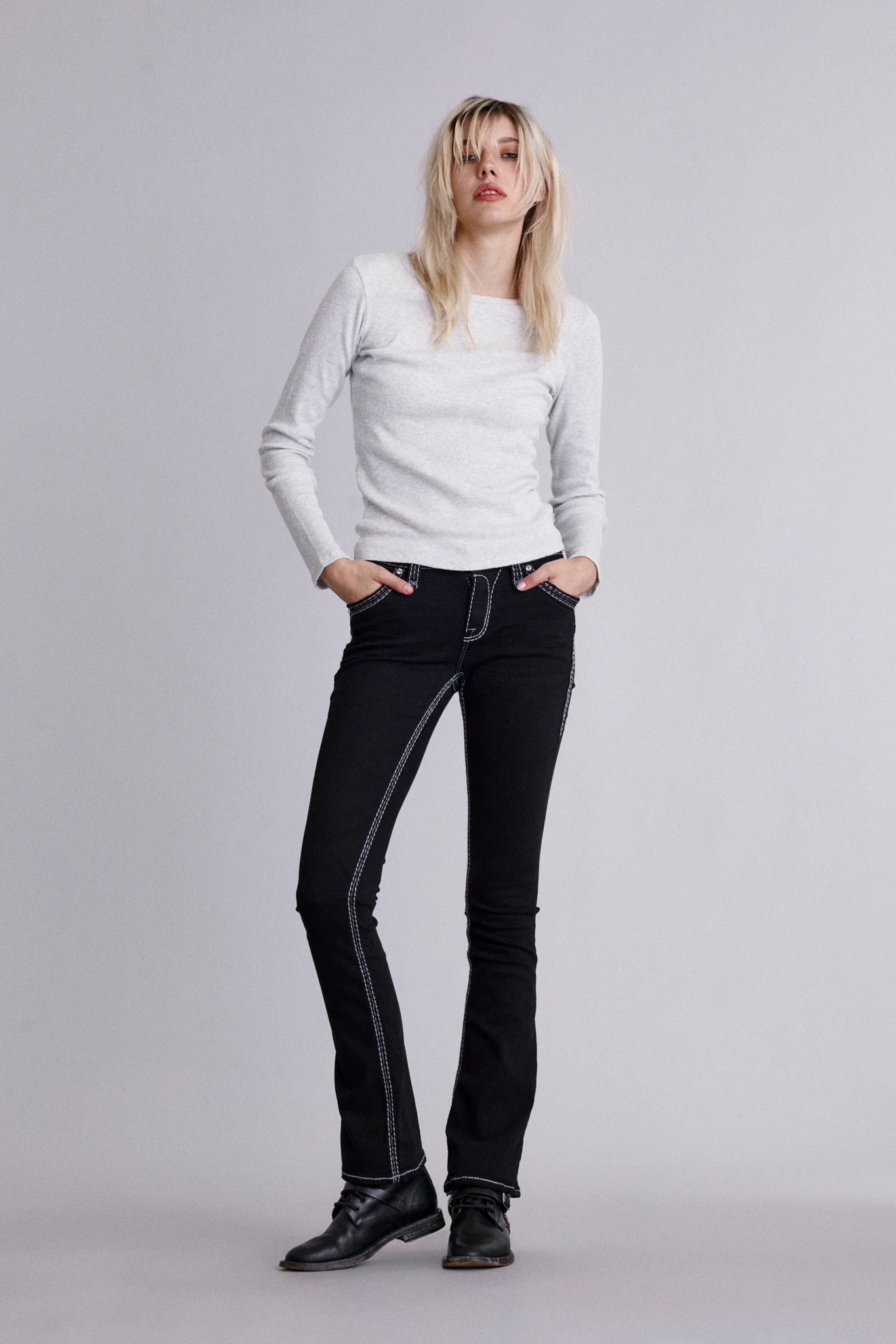 Laran Bootcut Jeans in Black - Image 3