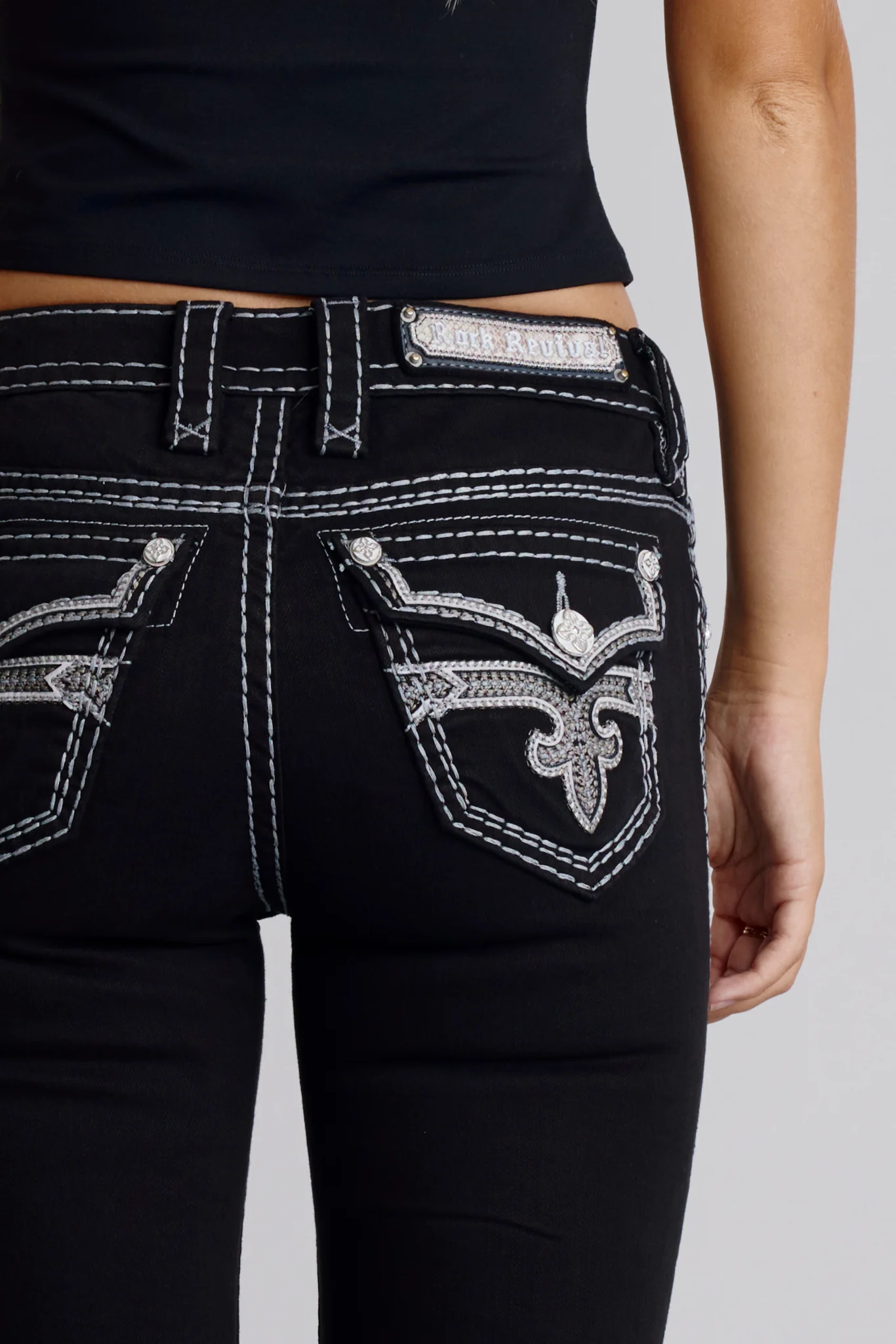 Raanan Skinny Jeans in Black - Image 3