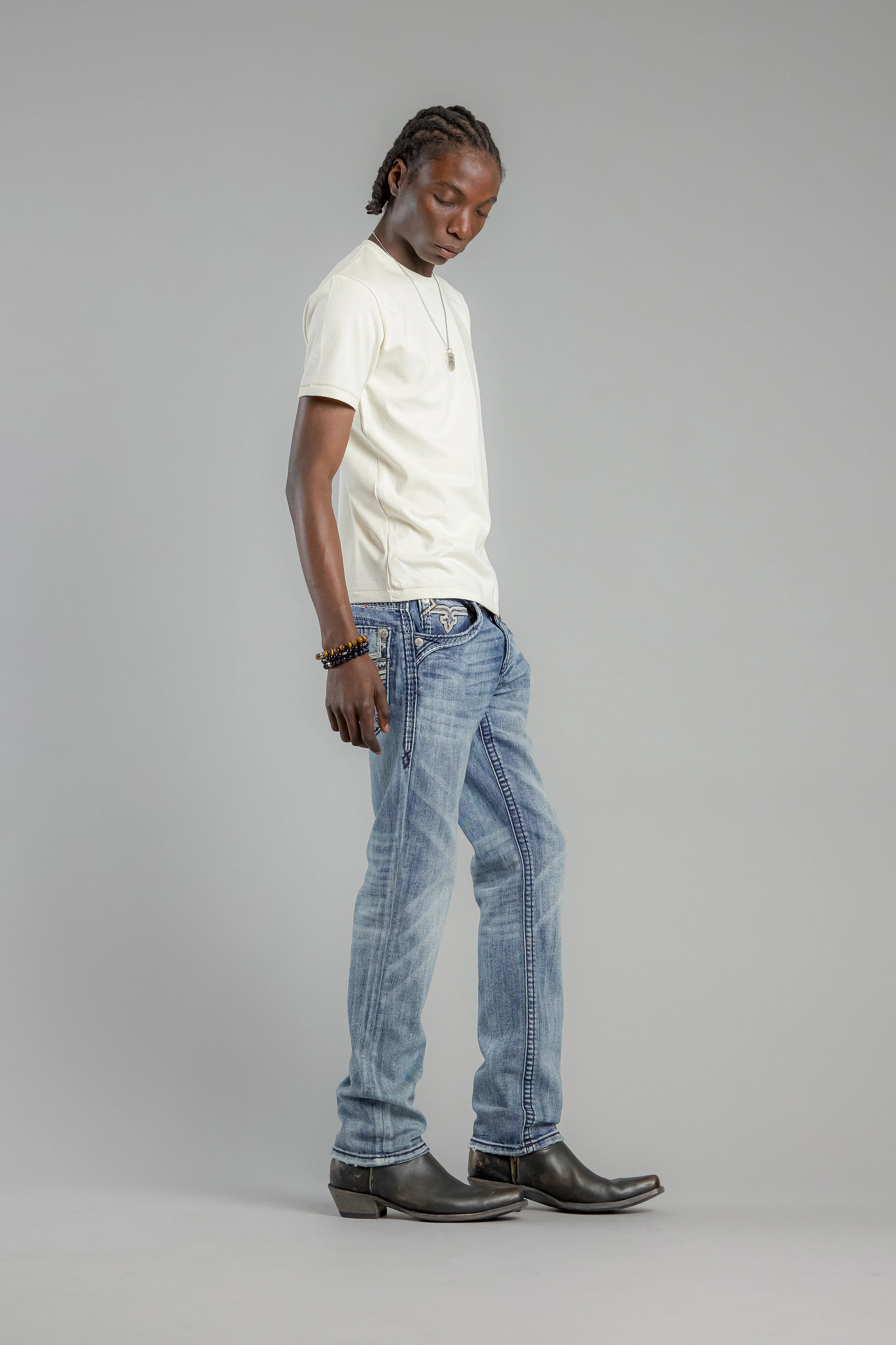 Richie Straight Jeans in Light Blue - Image 4