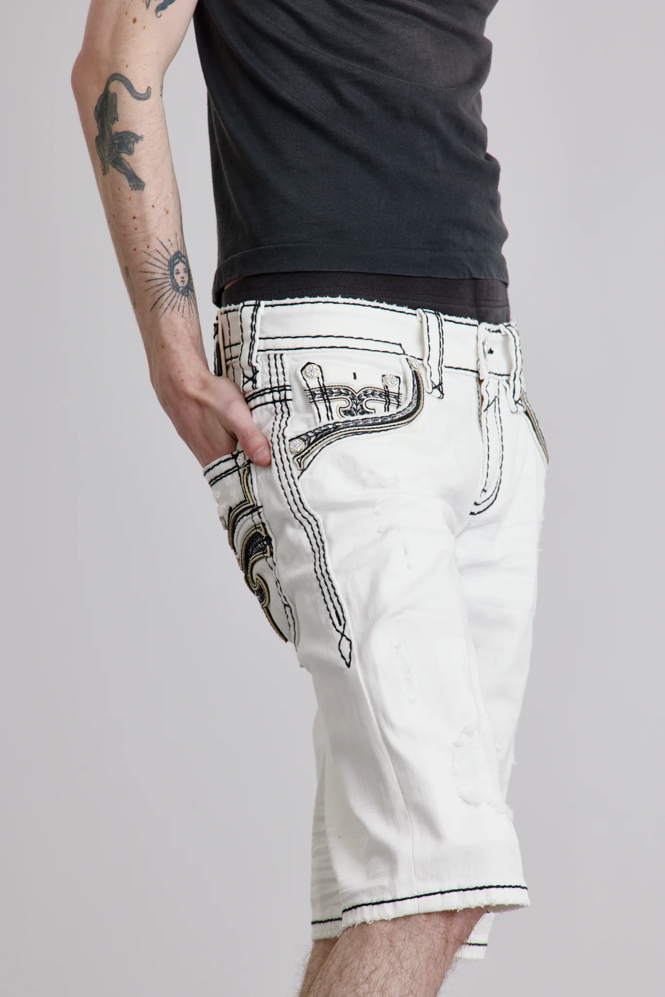 Rielly Denim Shorts - Image 4
