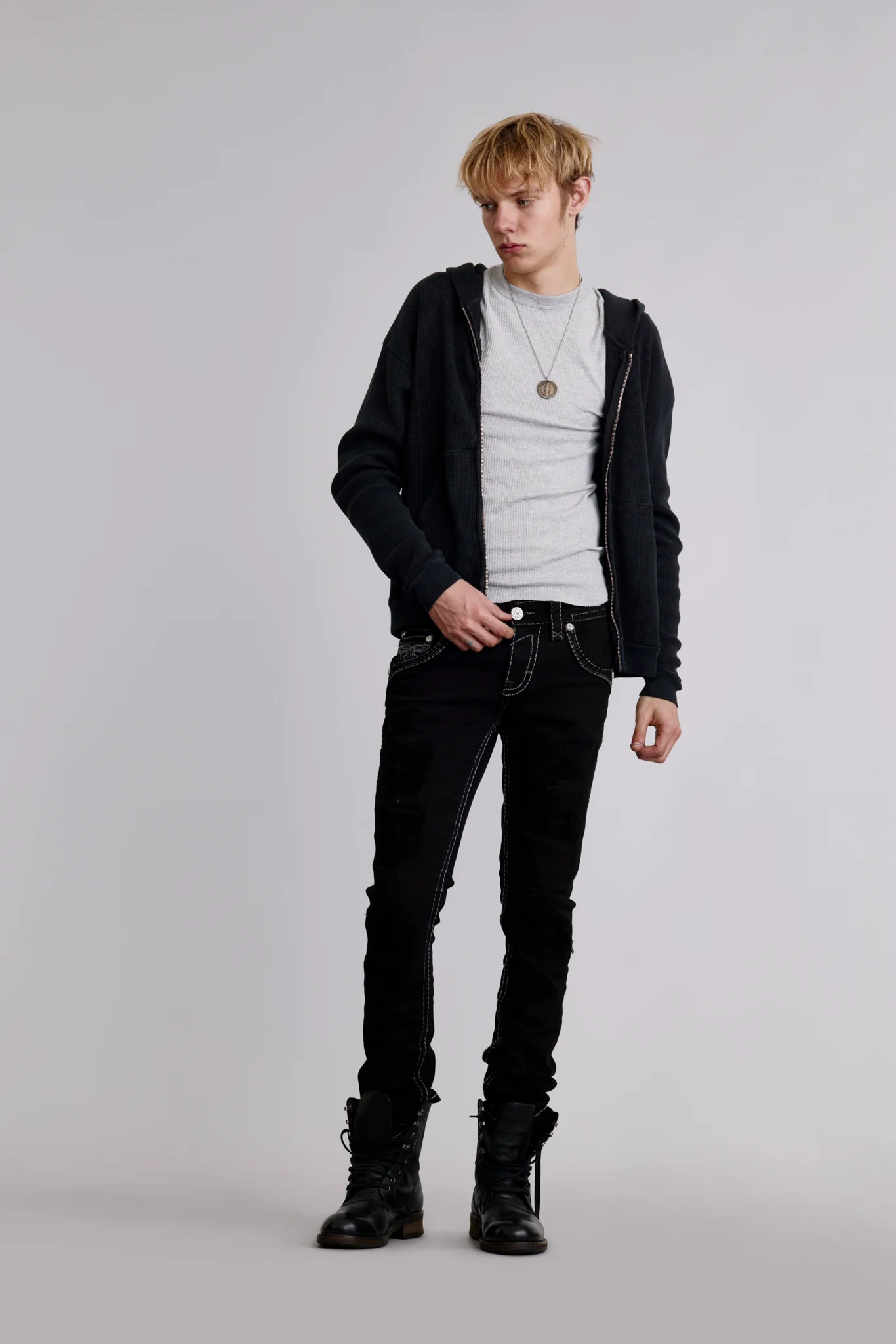 Hektor Alt Straight Jeans in Black - Image 4
