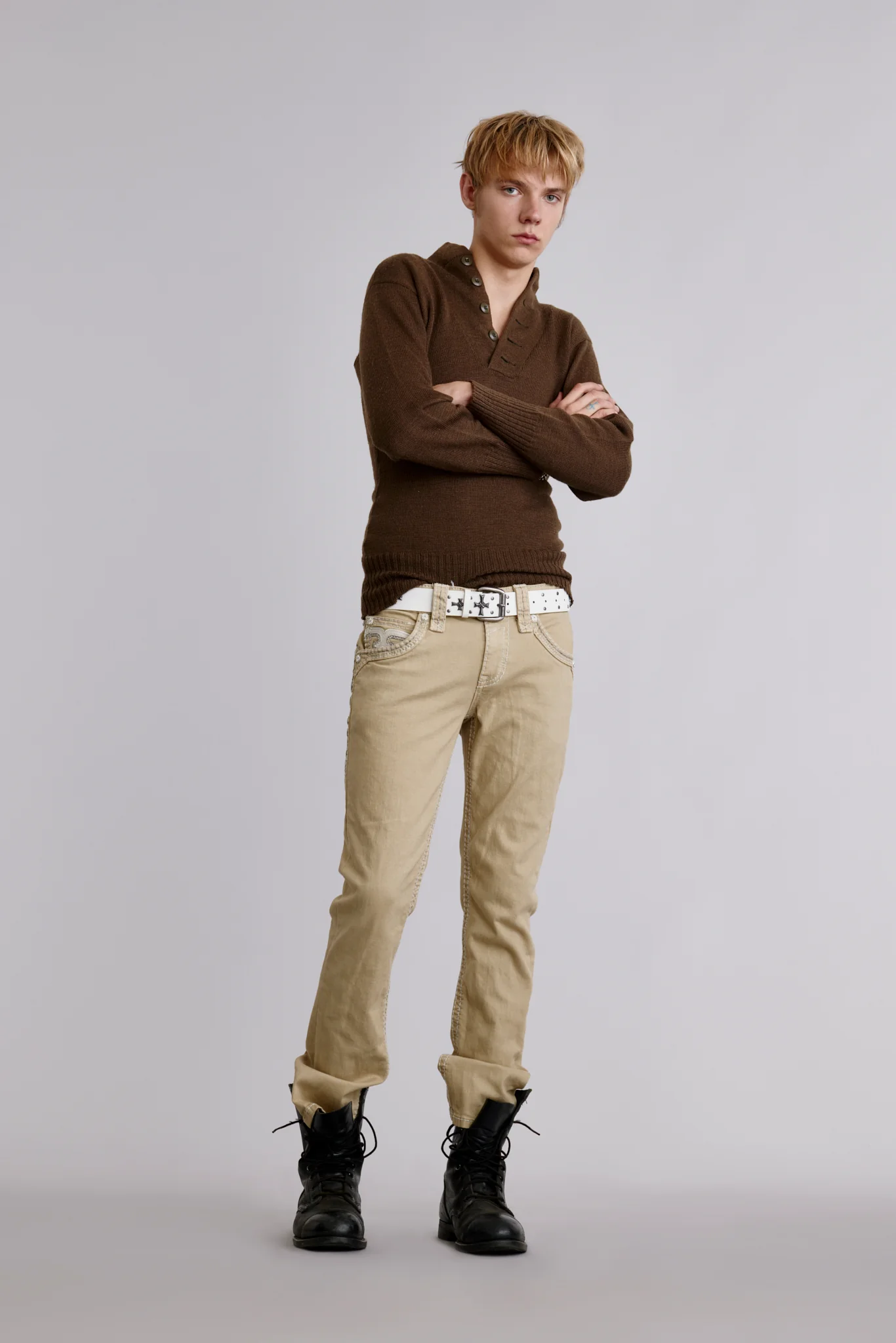 Justinn Straight Jeans in Khaki - Image 5