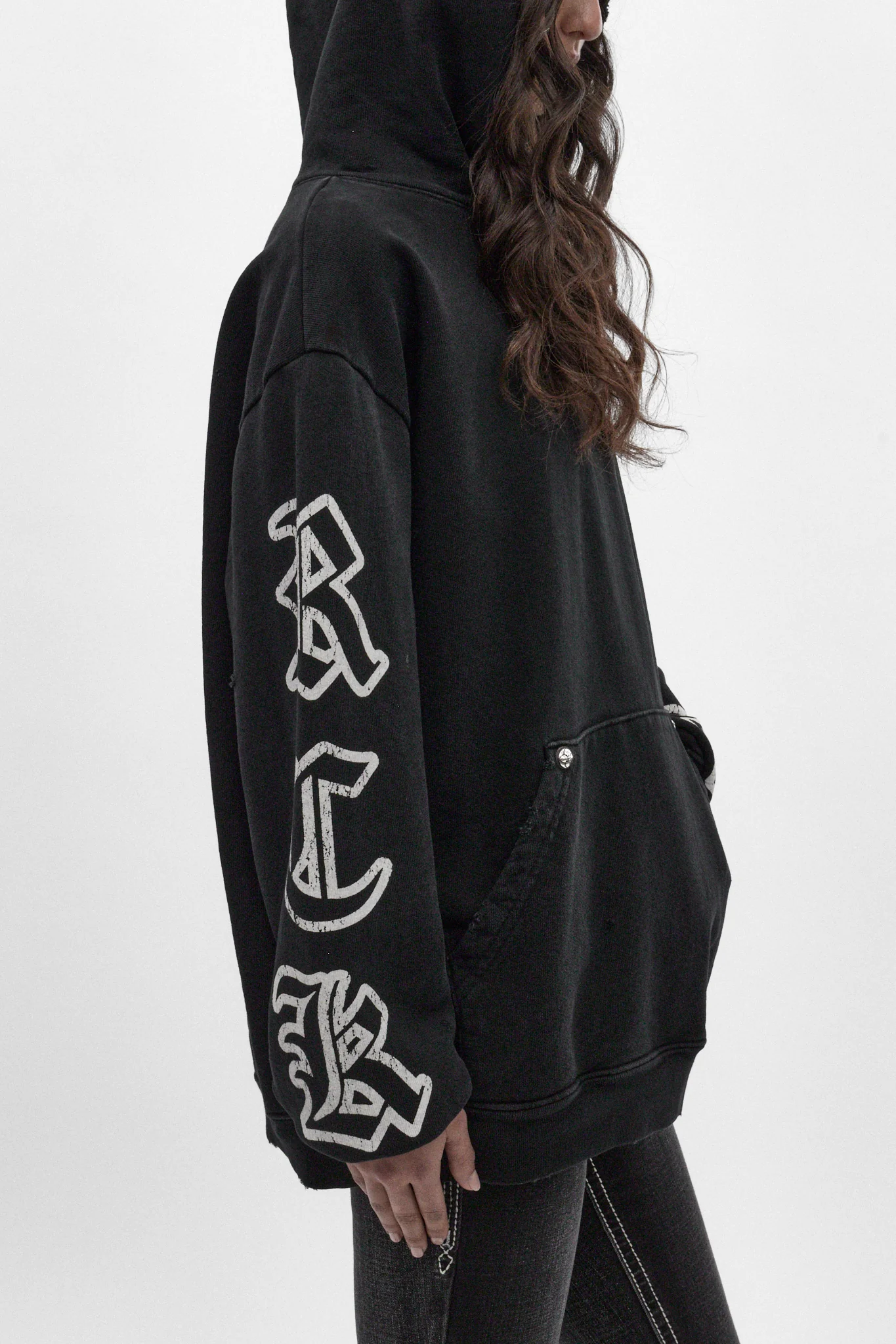 Wing Crest Hoodie in Black (W) - Image 3