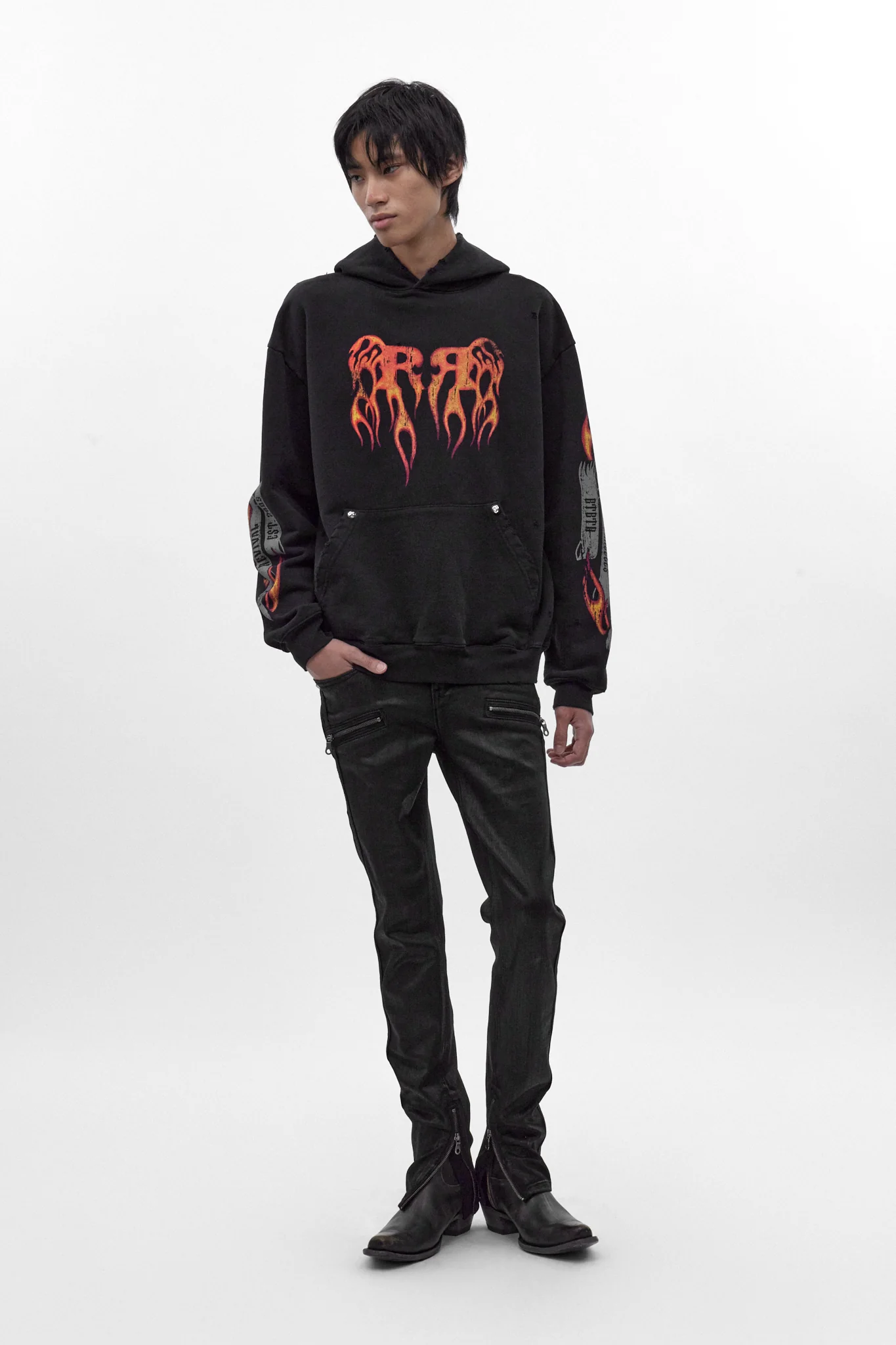 Molten Script Hoodie in Black - Image 4