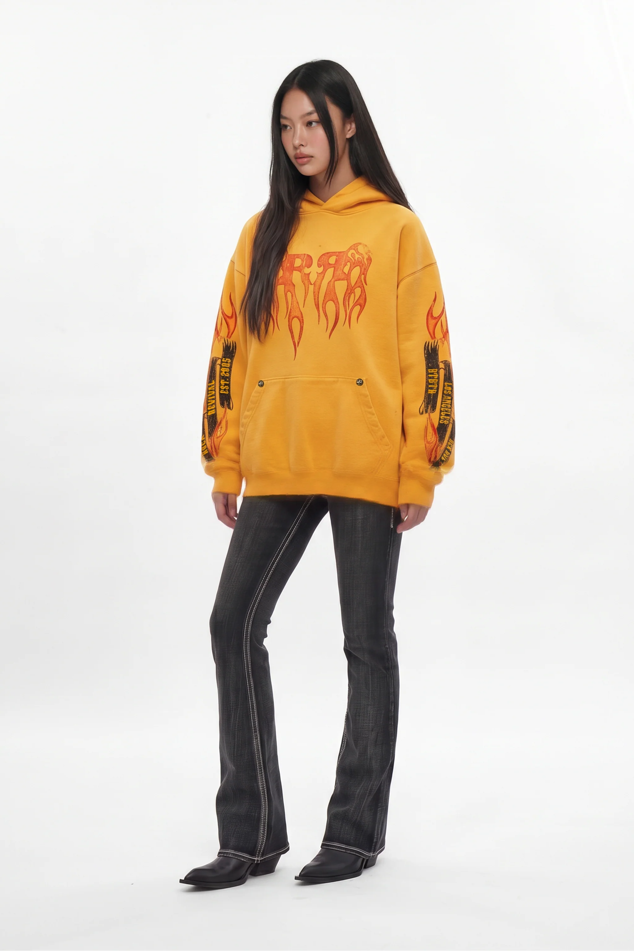 Molten Script Hoodie in Yellow (W) - Image 6