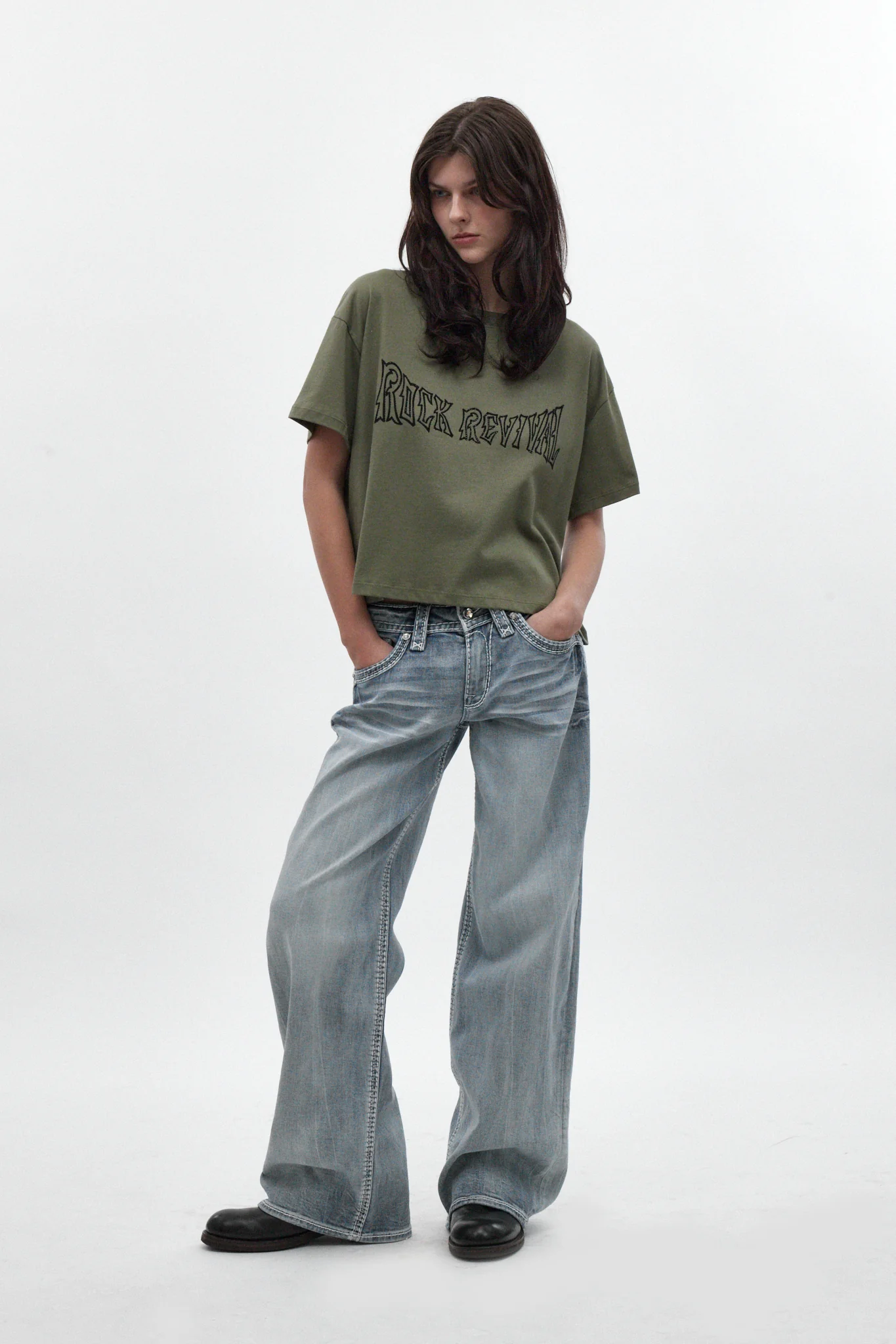 Winged Graphic Boxy Tee in Olive - Image 4