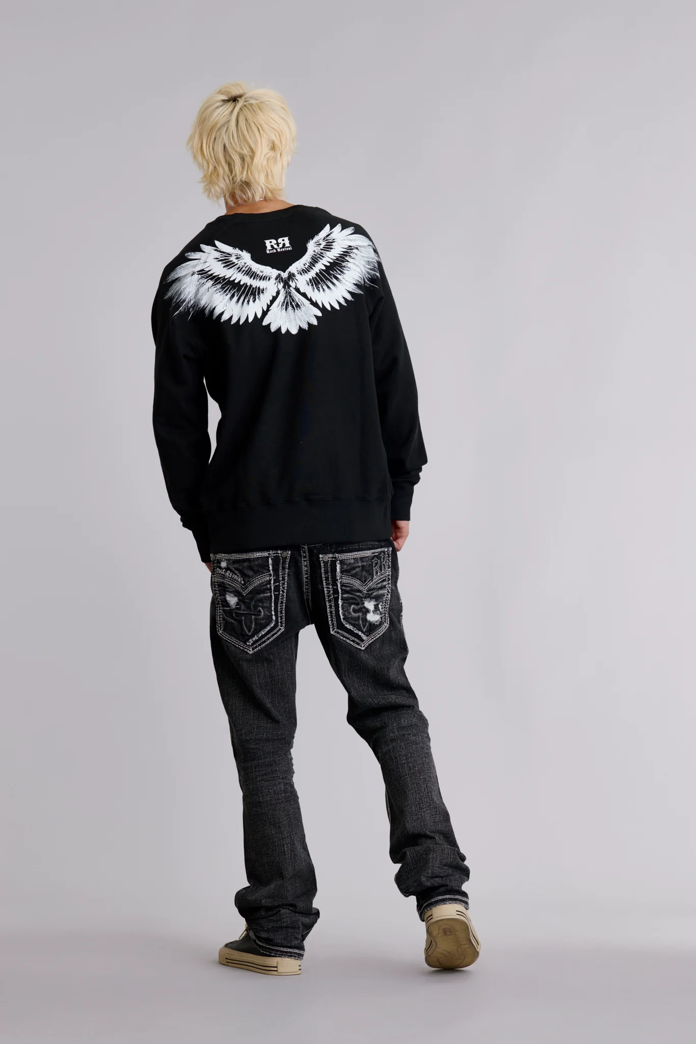 Soundwave Crewneck in Black - Image 4
