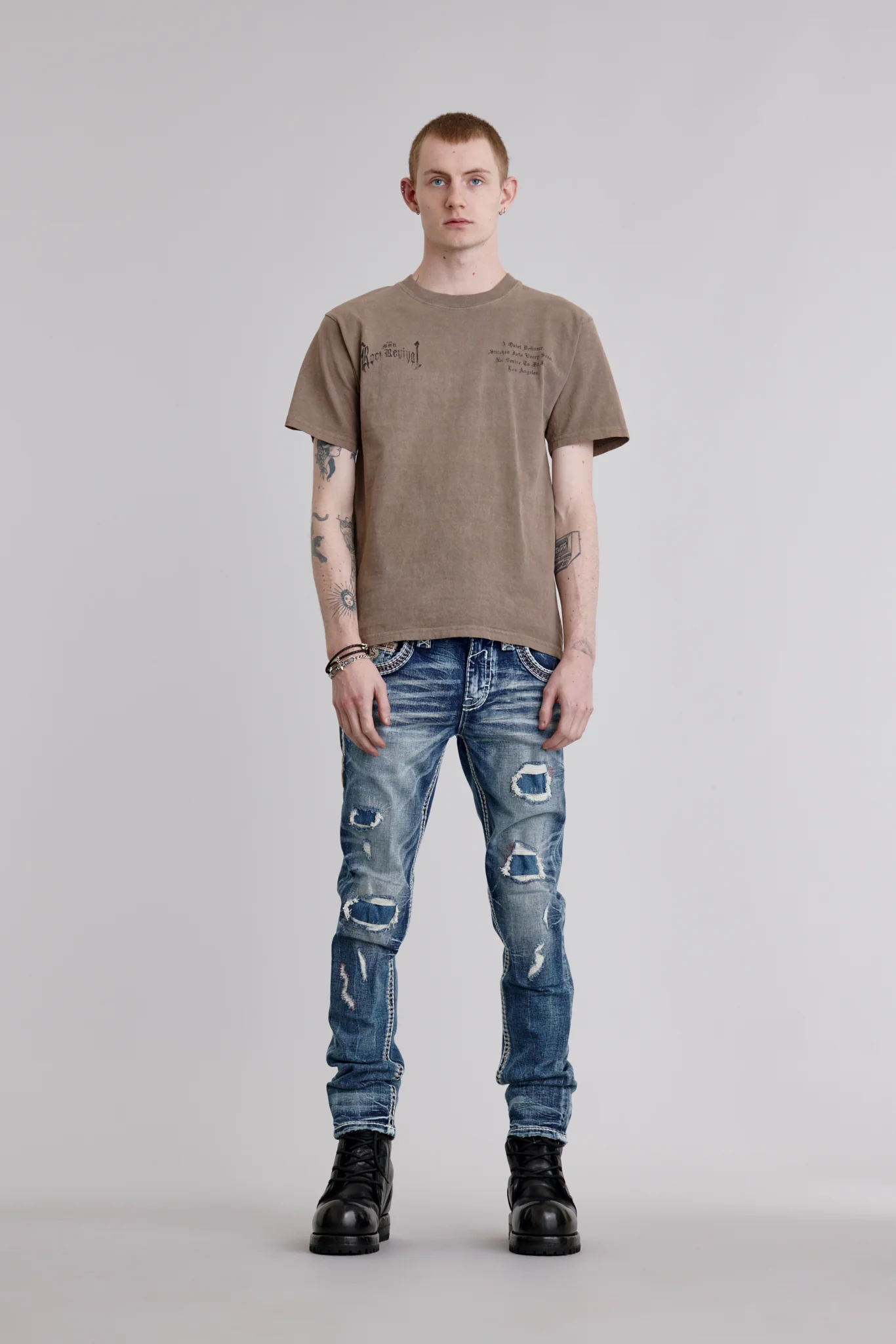 LA Cross Tee in Dusty Brown - Image 3