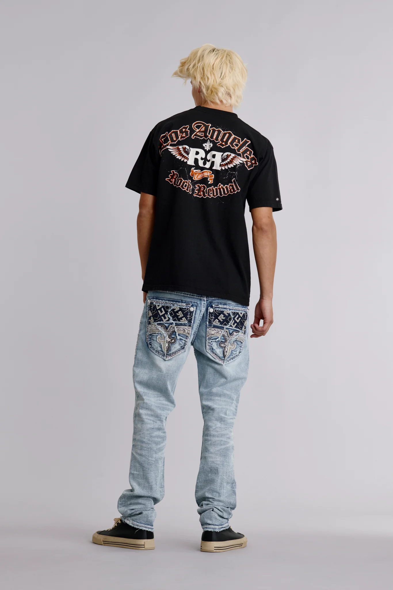 Glory Tee in Black - Image 4
