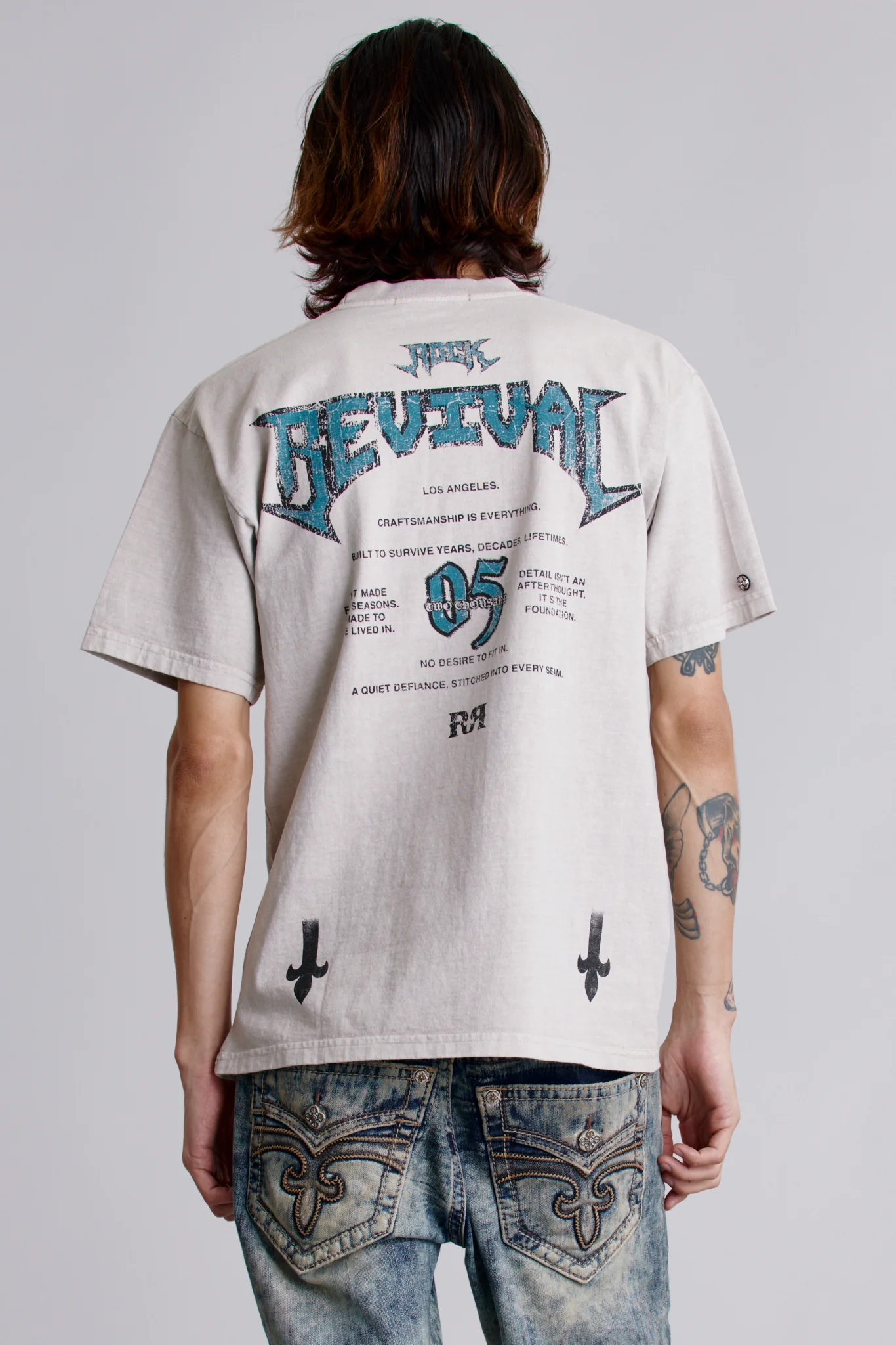 Manifest Tee in Dust - Image 2