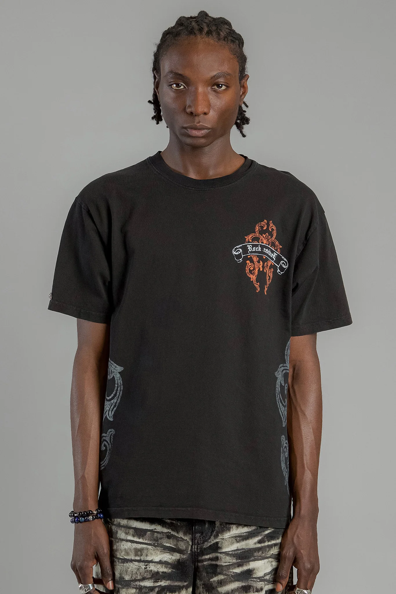 Baroque Cross Graphic Tee in Black